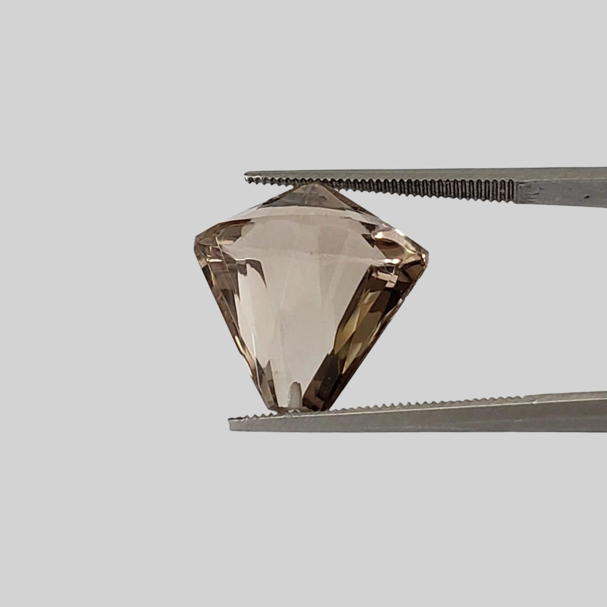  Smoky Quartz | Double Sided Kite Shape Cut | Half Drilled | 17x16mm 9.2ct 1