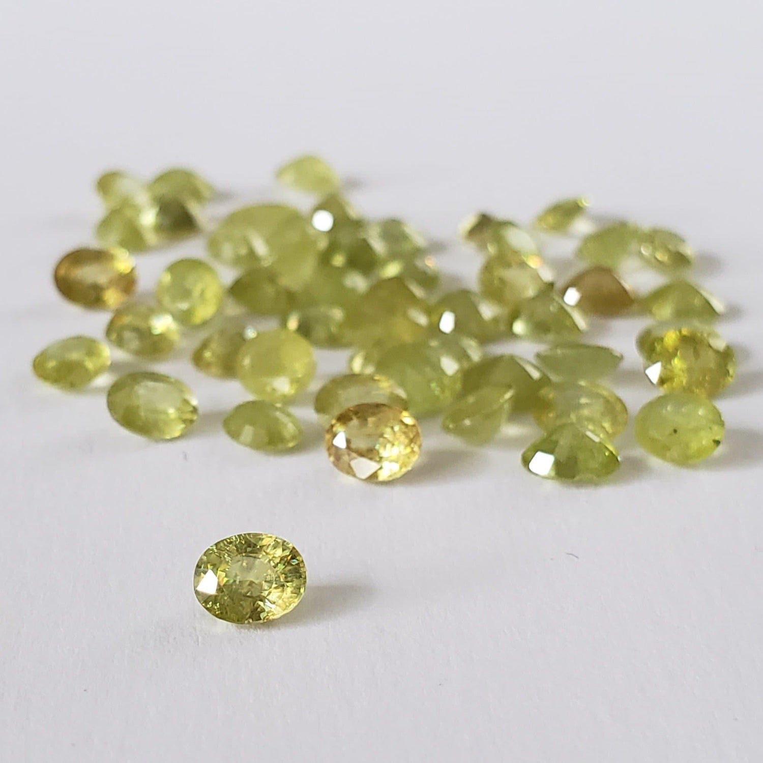  Sphene | Oval Cut | Lime Green | 5x4mm 