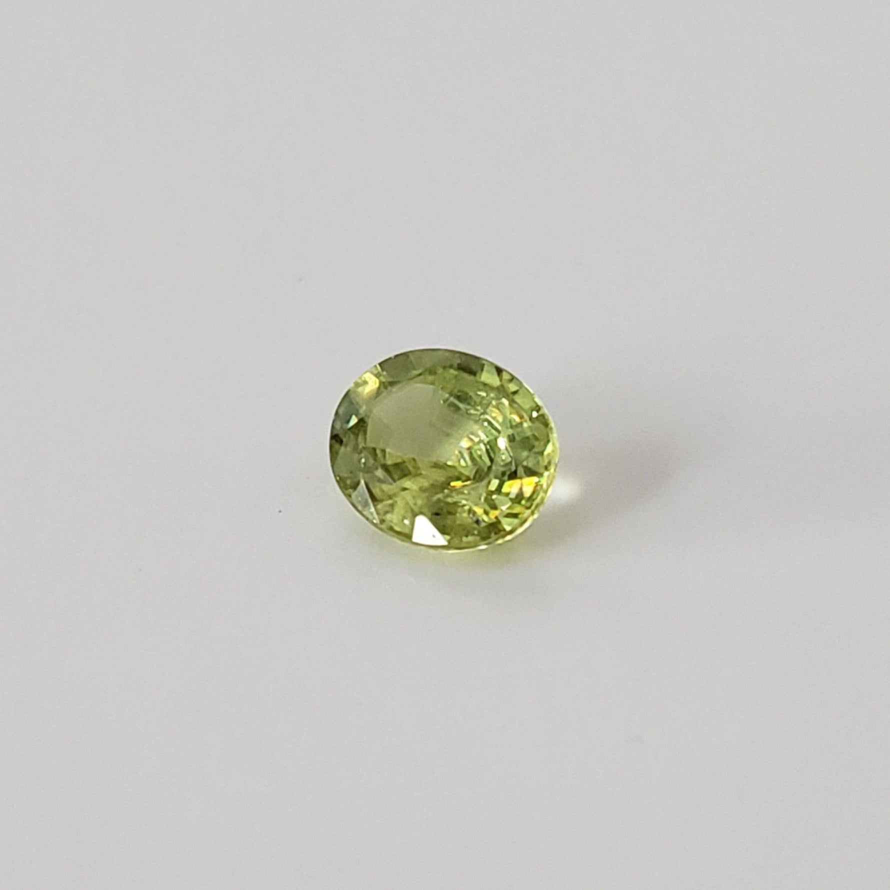  Sphene | Oval Cut | Vivid Green | 6x5mm 2