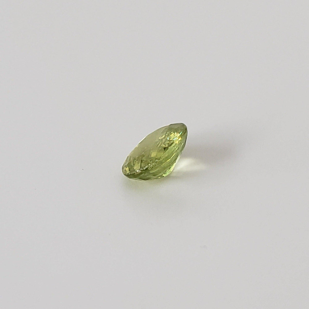  Sphene | Oval Cut | Vivid Green | 6x5mm 7
