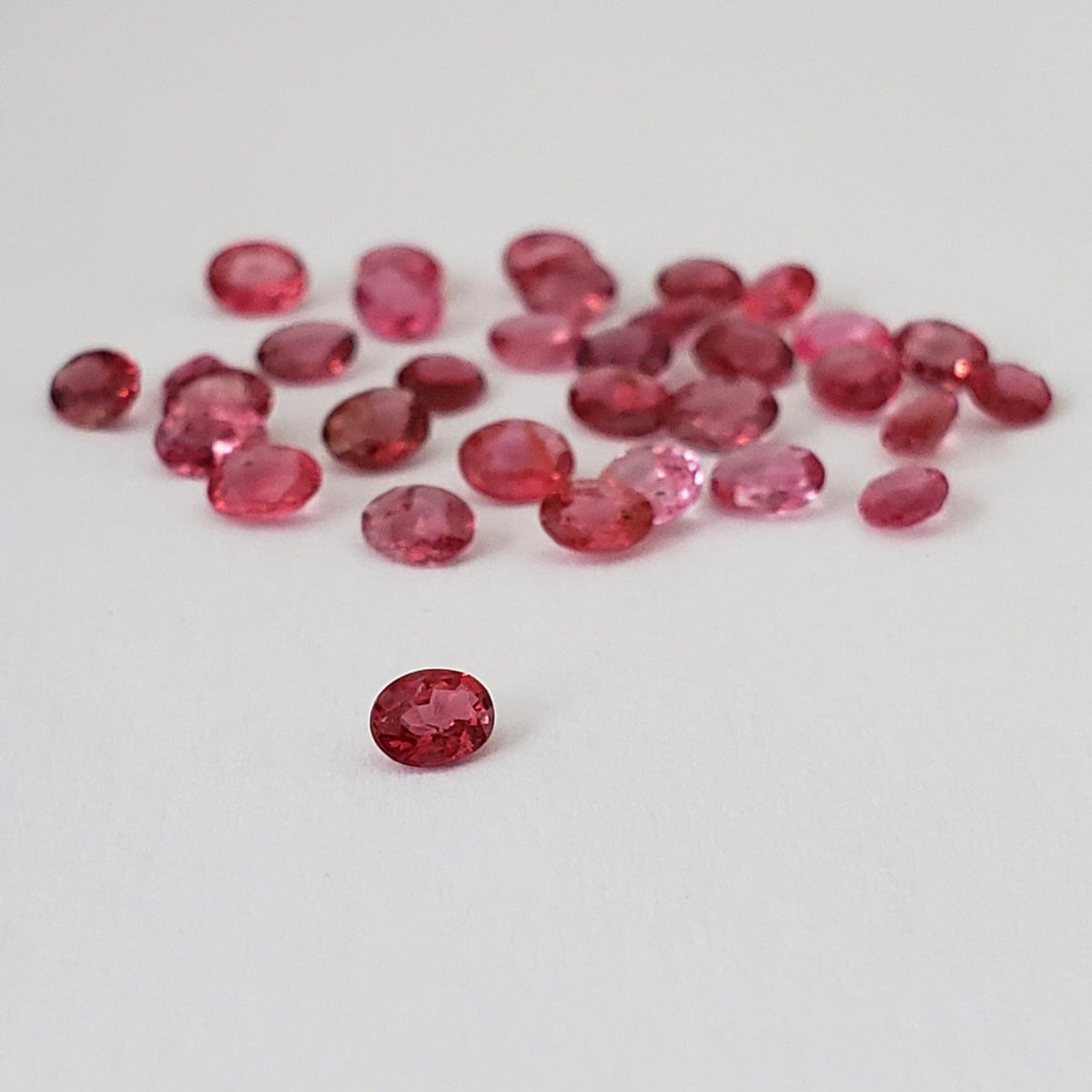 Spinel | Oval Cut | Red | 4x3mm 