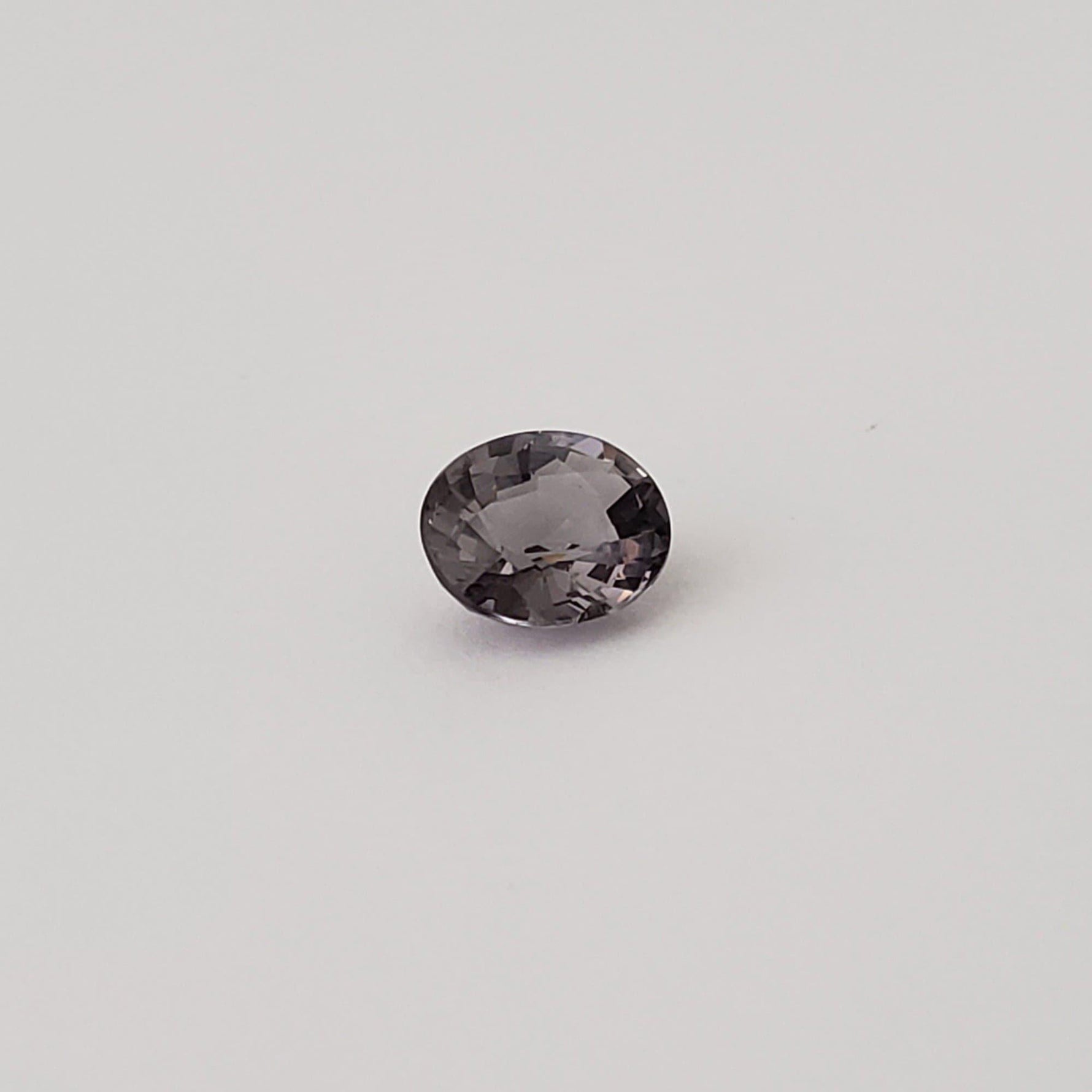  Spinel | Oval Cut | Silver White | Natural | 7x5.7mm 1.10ct 2