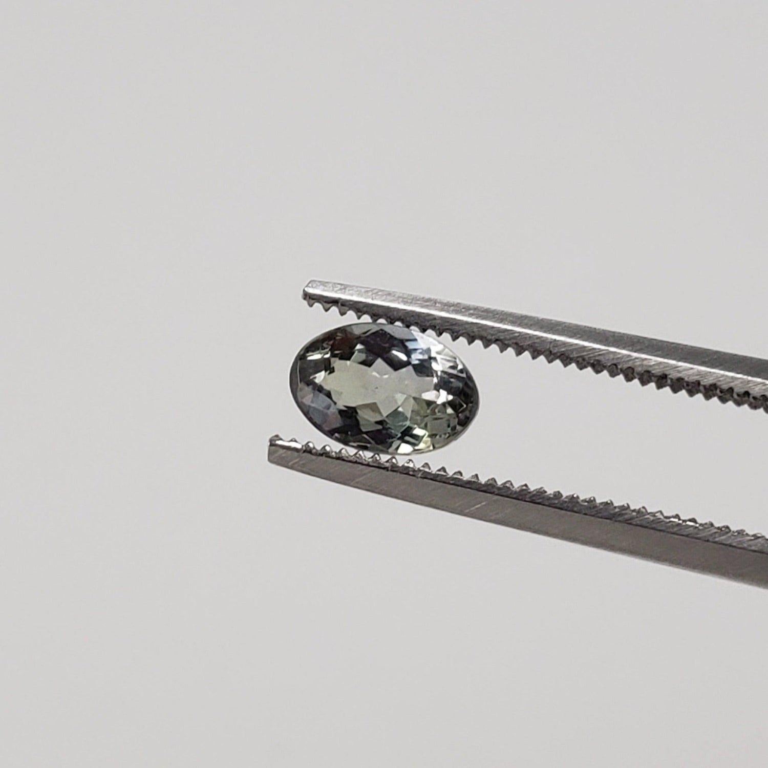  Tanzanite | Unheated Tanzanite | Oval Cut | Green | 6x4mm 0.68ct | SO24 1