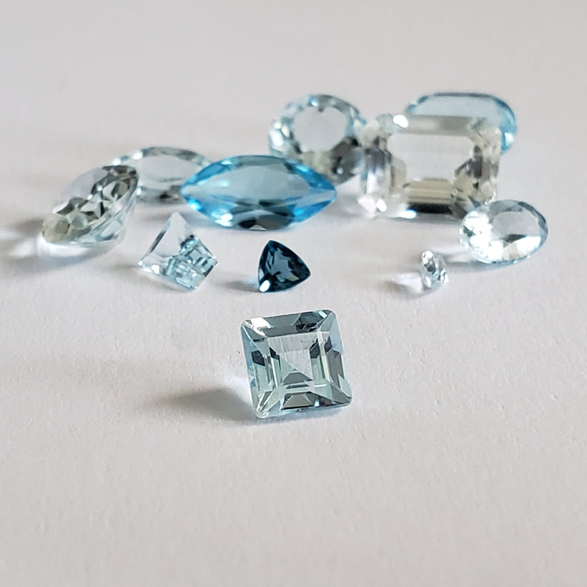  Topaz | 11 Piece Blue Topaz Lot | Mixed Shape | Mixed Size | 9.7ct | SO24 6