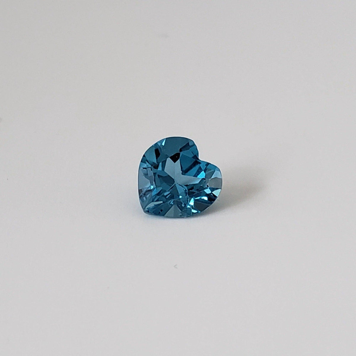  Topaz | Heart Shape Cut | Vibrant London Blue | 7mm 1.48ct | SO24 