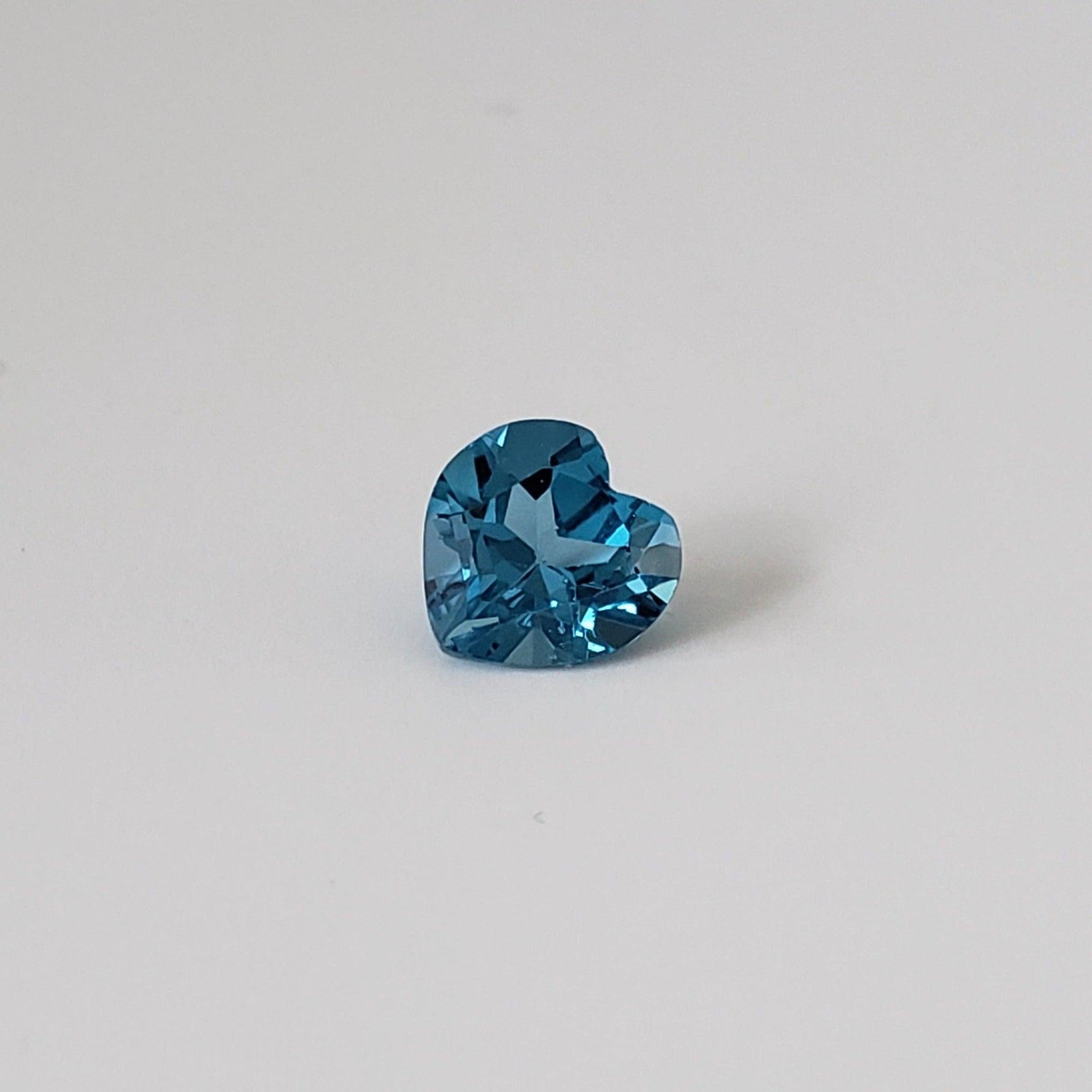  Topaz | Heart Shape Cut | Vibrant London Blue | 7mm 1.48ct | SO24 