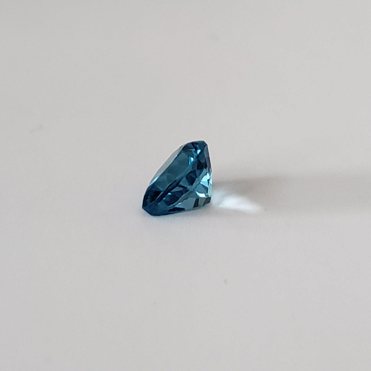  Topaz | Heart Shape Cut | Vibrant London Blue | 7mm 1.48ct | SO24 6