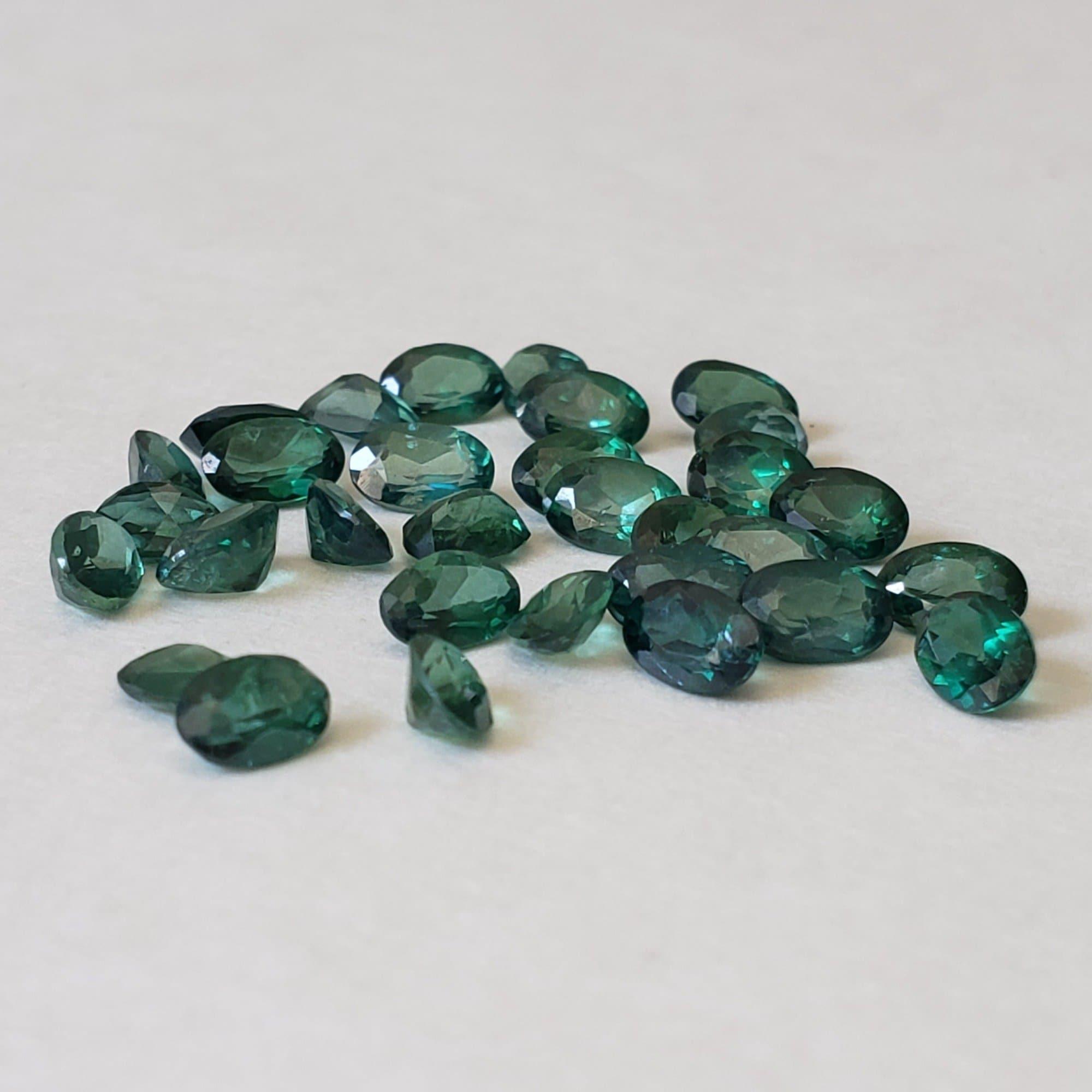 Topaz | Oval Cut | Emerald Green | 6x4mm | SO24
