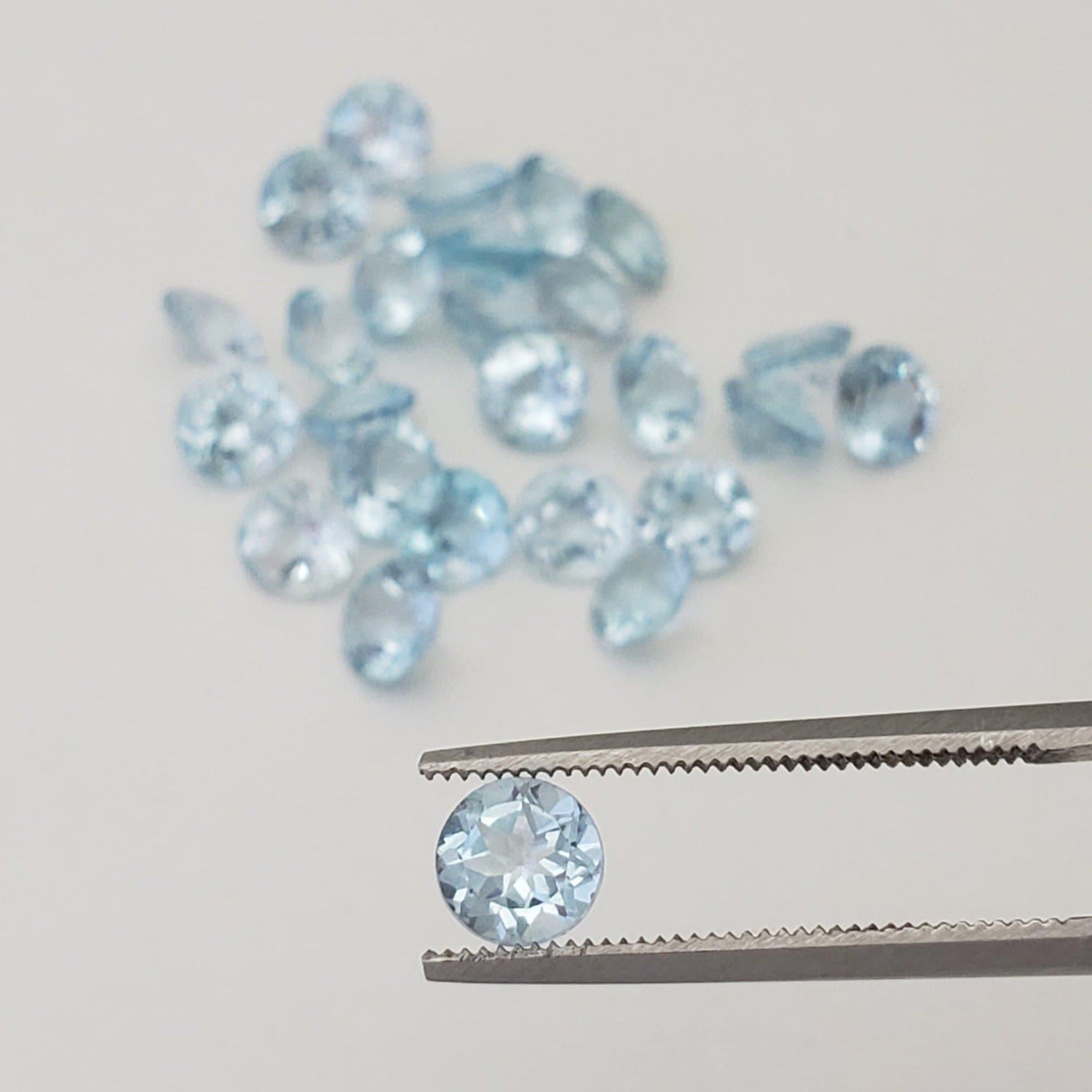  Topaz | Round Cut | Sky Blue | 5mm 1