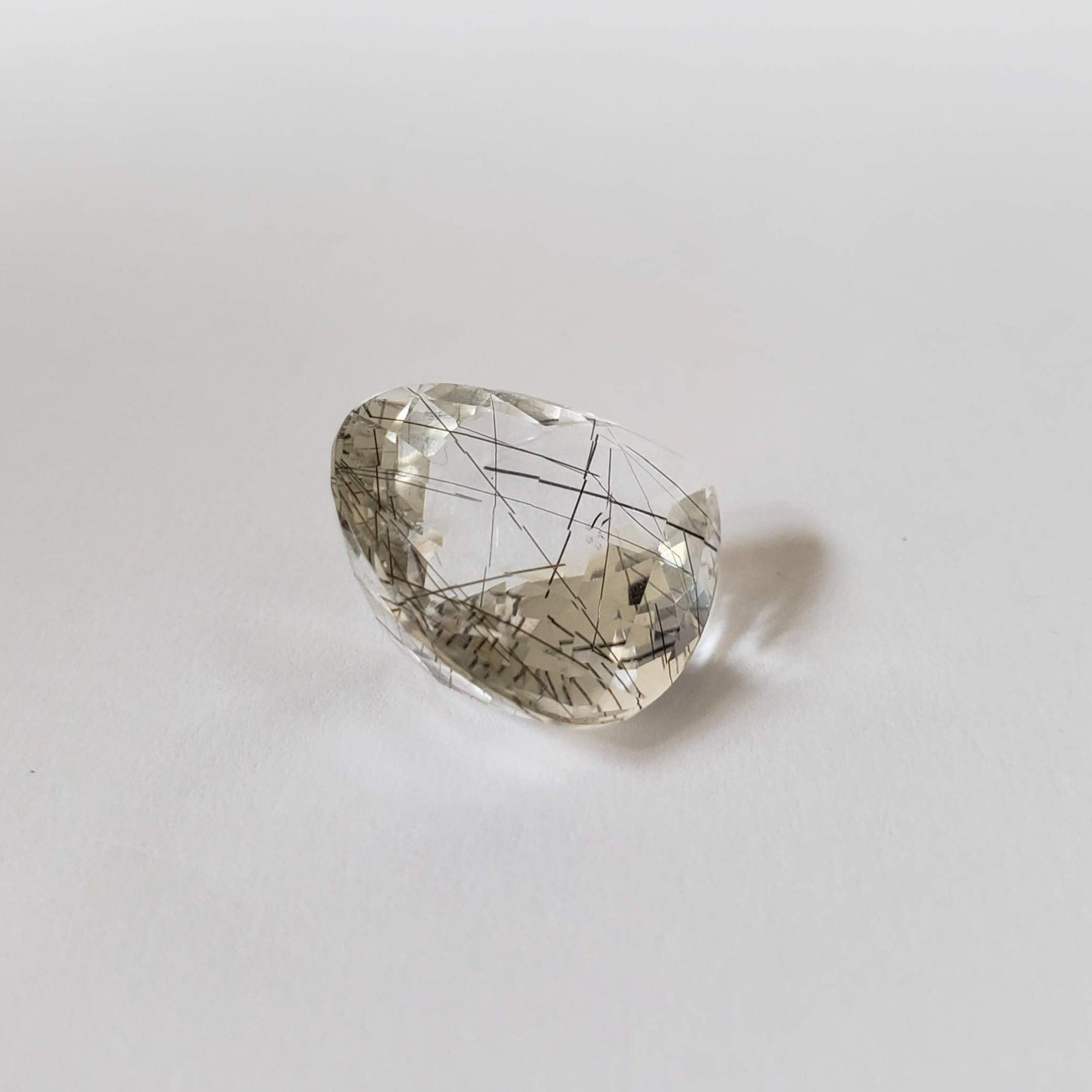  Tourmalinated Quartz | Pear Shape Cut | 24.3x18.5mm 23.35ct | Brazil 1