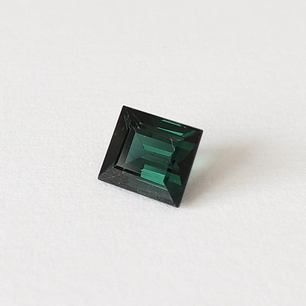  Tourmaline | Baguette Cut | Dark Neon Green | 5.7x5.1mm 0.93ct 2
