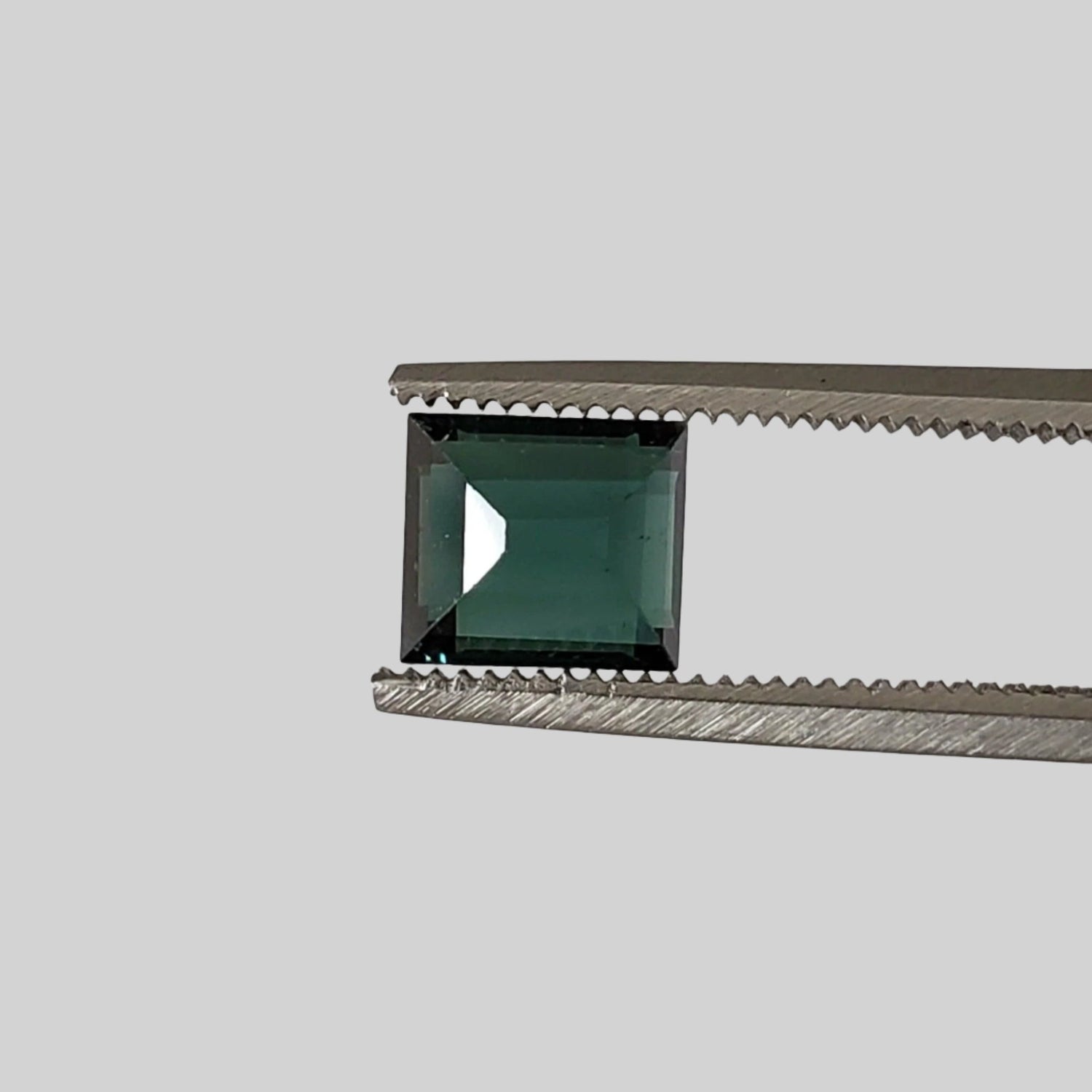  Tourmaline | Baguette Cut | Dark Neon Green | 5.7x5.1mm 0.93ct 1