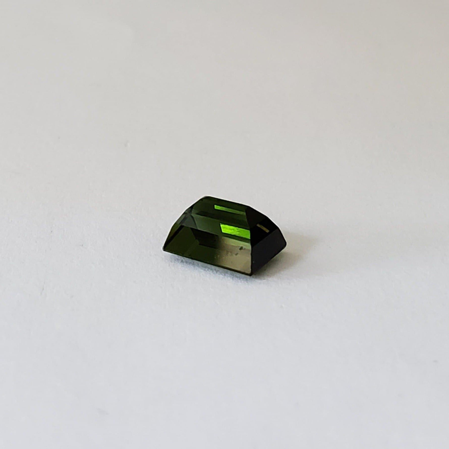  Tourmaline | Baguette Cut | Neon Green | 7x5.5mm 1.49ct 1
