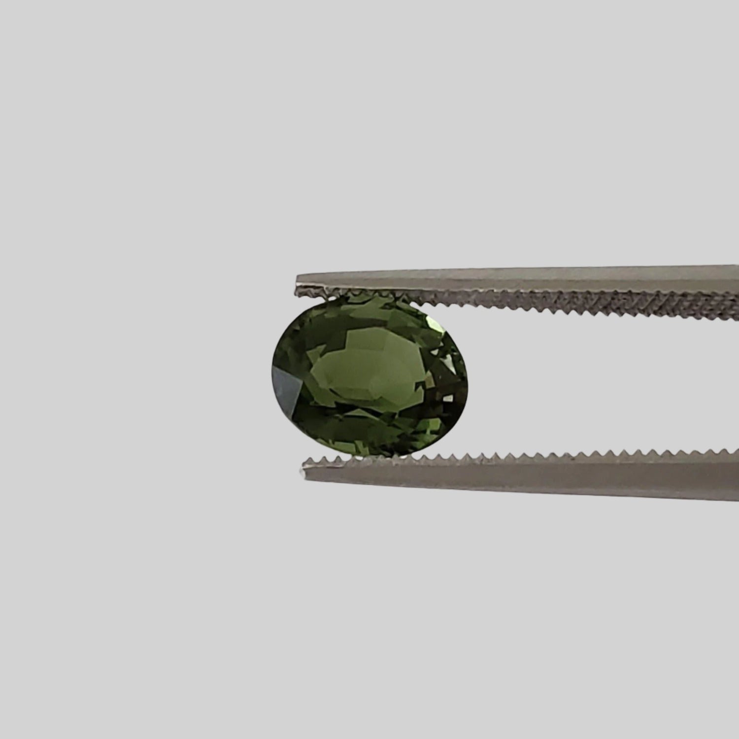   Tourmaline | Oval Cut | Forest Green | 7.5x6.3mm 1.57ct 