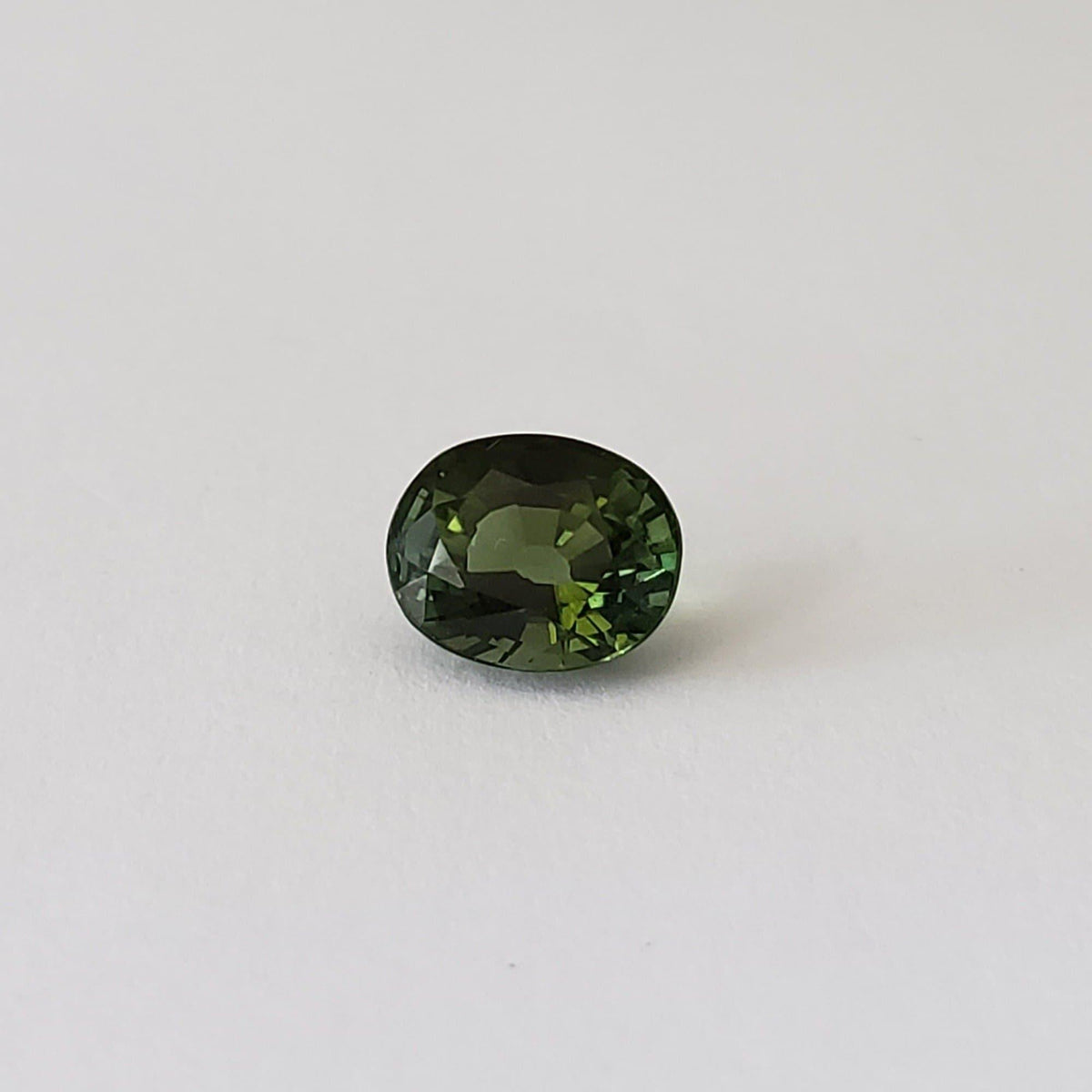  Tourmaline | Oval Cut | Neon Green | 8x6.5mm 1.93ct 