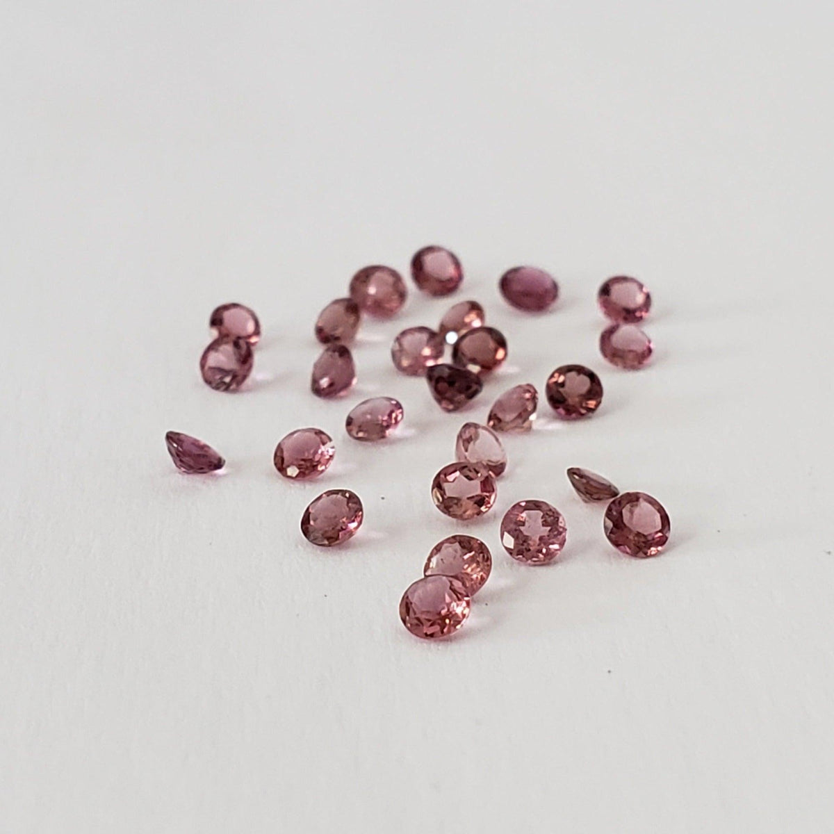  Tourmaline | Round Cut | Hot Pink | 2.5mm 1