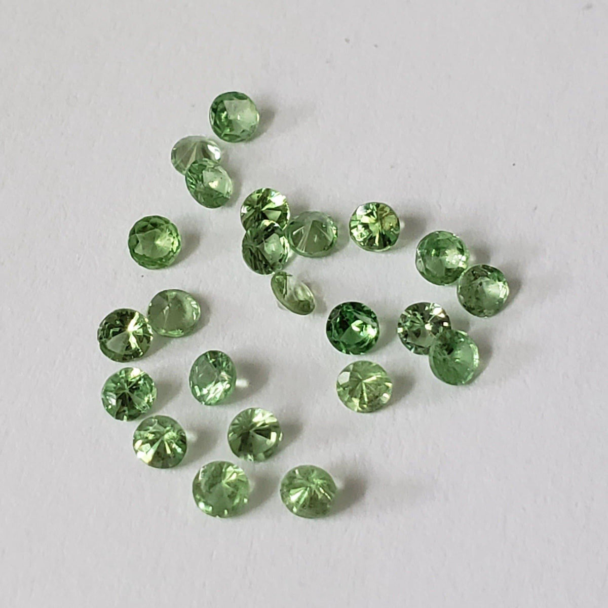   Tsavorite | Round Cut | Emerald Green | 2mm 