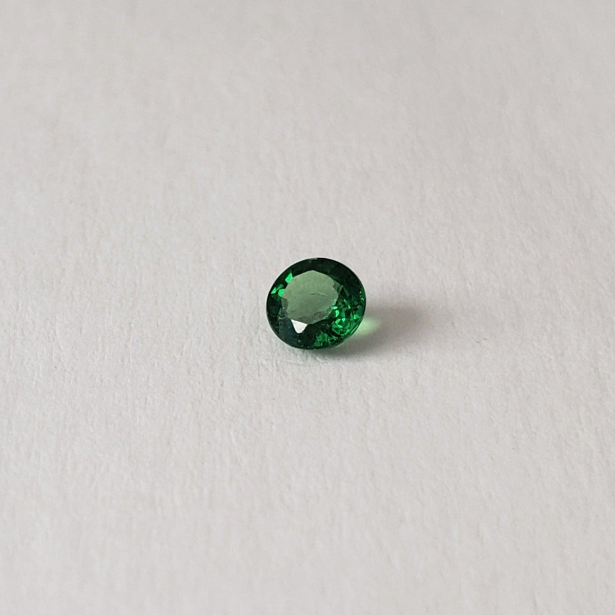  Tsavorite | Round Cut | Emerald Green | 3.5mm 0.20ct | Africa | SO24 4