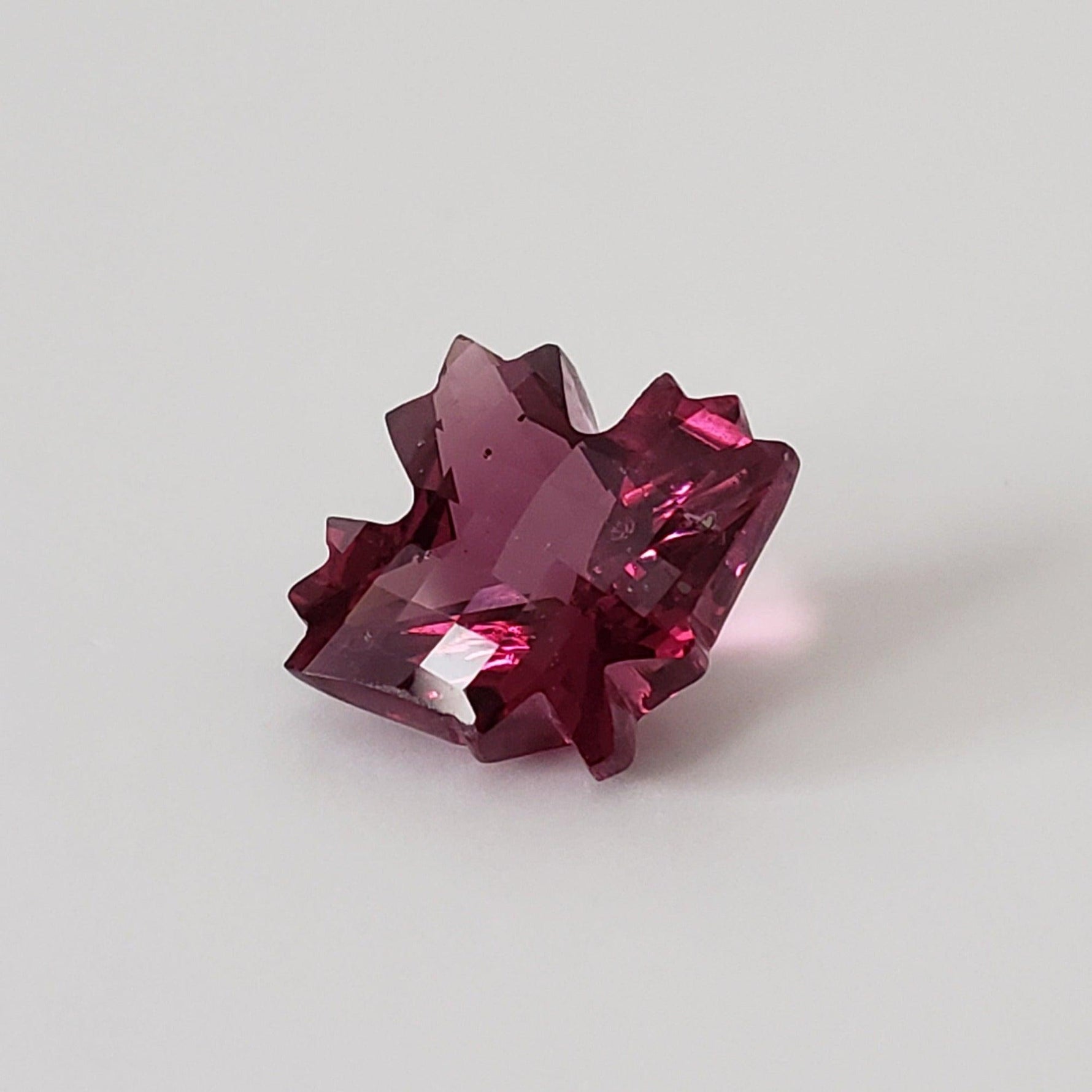  Umbalite Garnet | Maple Leaf Shape | 11.2x10.5mm 3.58ct | Appraisal Included 5
