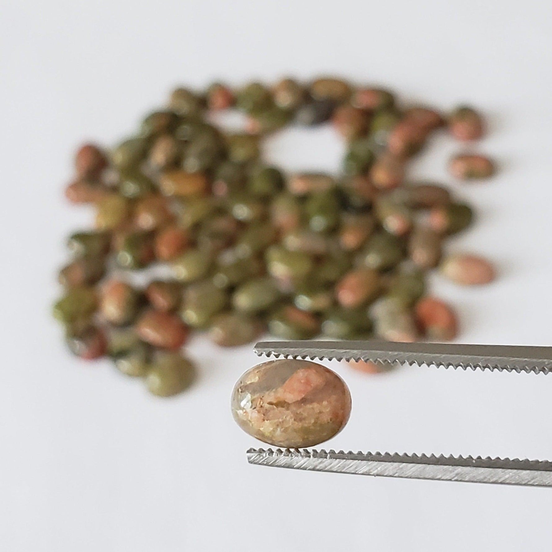  Unakite | Oval Cabochon | Green With Red | 7X5mm 2