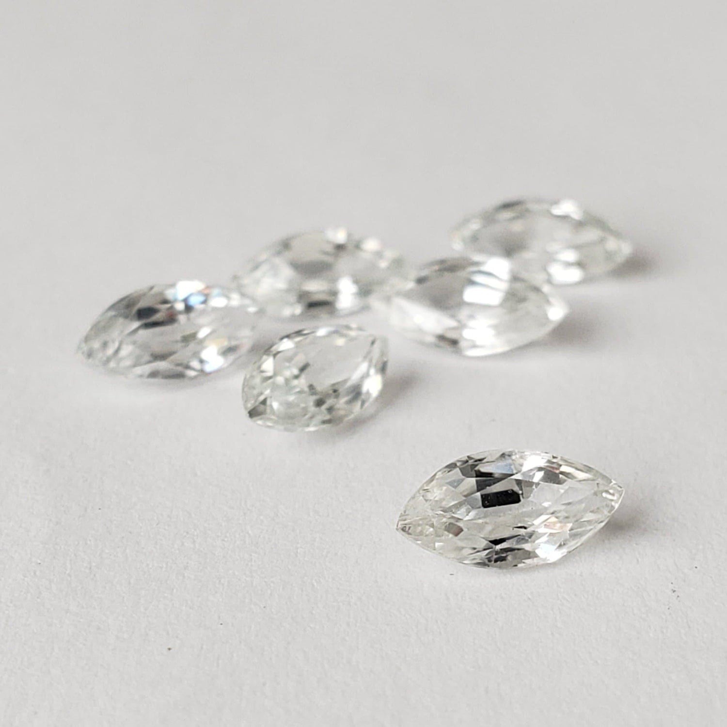  Zircon | Marquise Cut | White | 8x4mm 