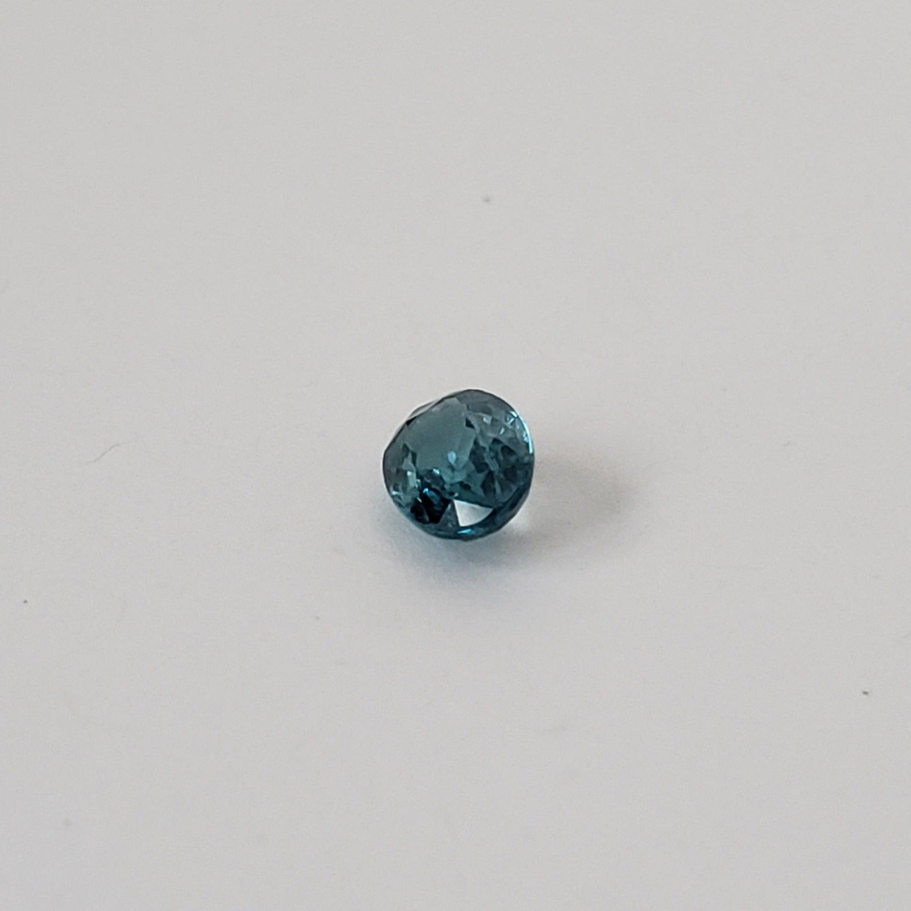  Zircon | Oval Cut | Blue | 6x4mm 0.83ct | Cambodia 3