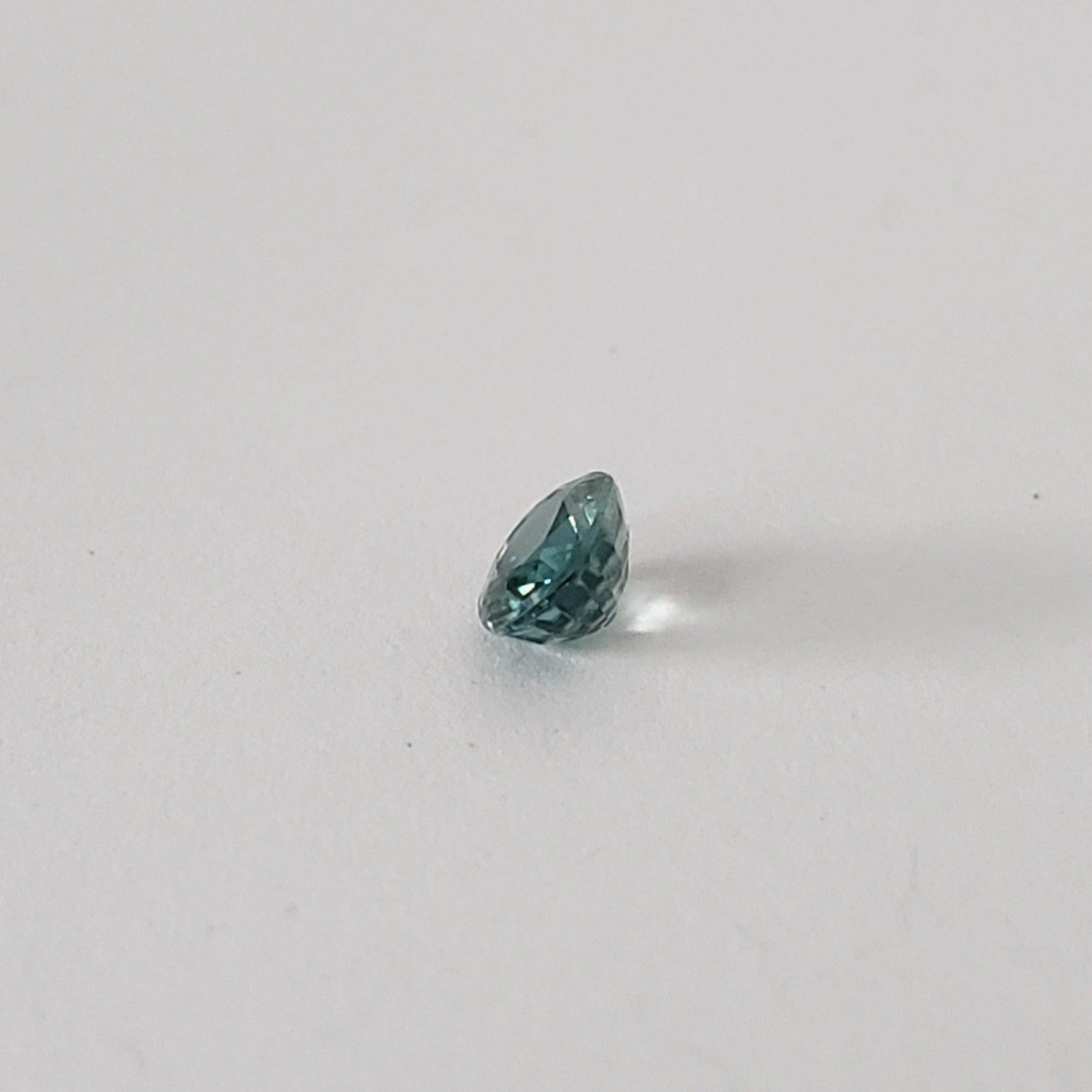  Zircon | Oval Cut | Blue | 6x4mm 0.85ct | Cambodia 5