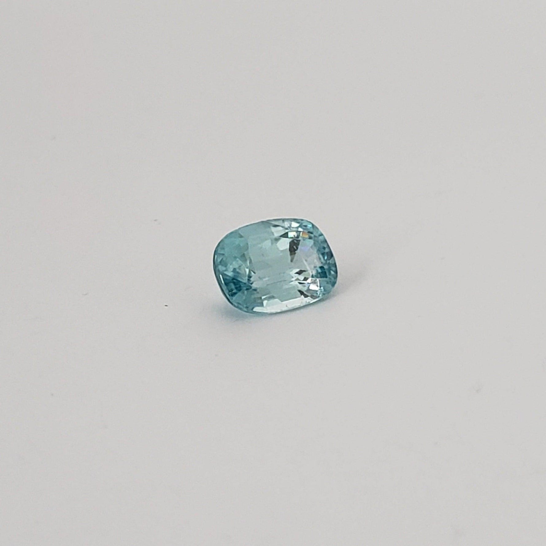  Zircon | Oval Cut | Blue | 8x5.6mm 1.85ct | Cambodia 2