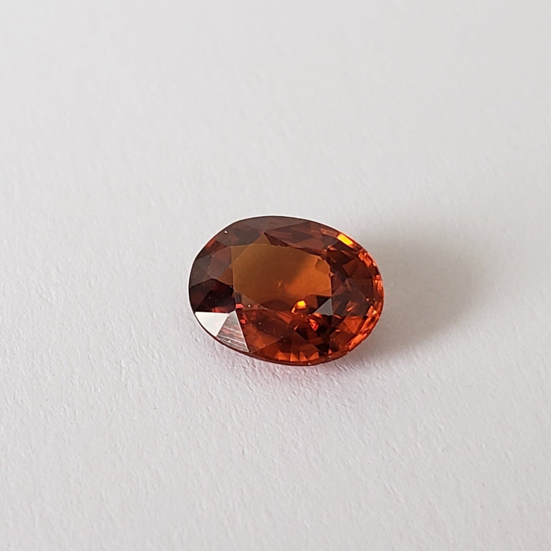 Zircon | Oval Cut | Rich Orange | 8.5x6.5mm 2Ct | Cambodia 3