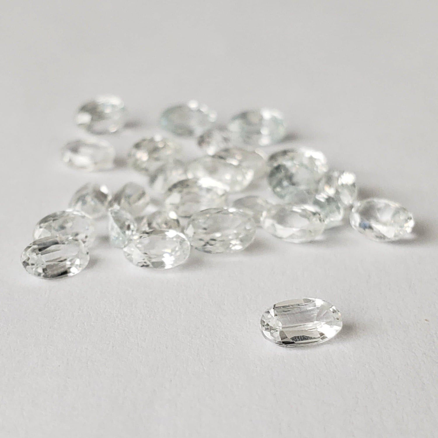  Zircon | Oval Cut | White | 5x3mm | SO24 