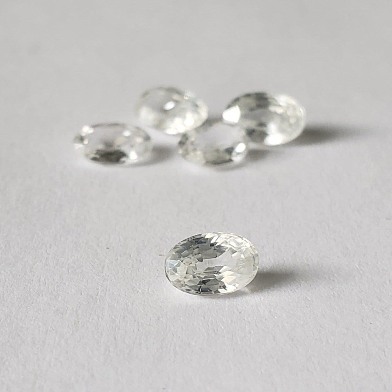  Zircon | Oval Cut | White | 6x4mm 
