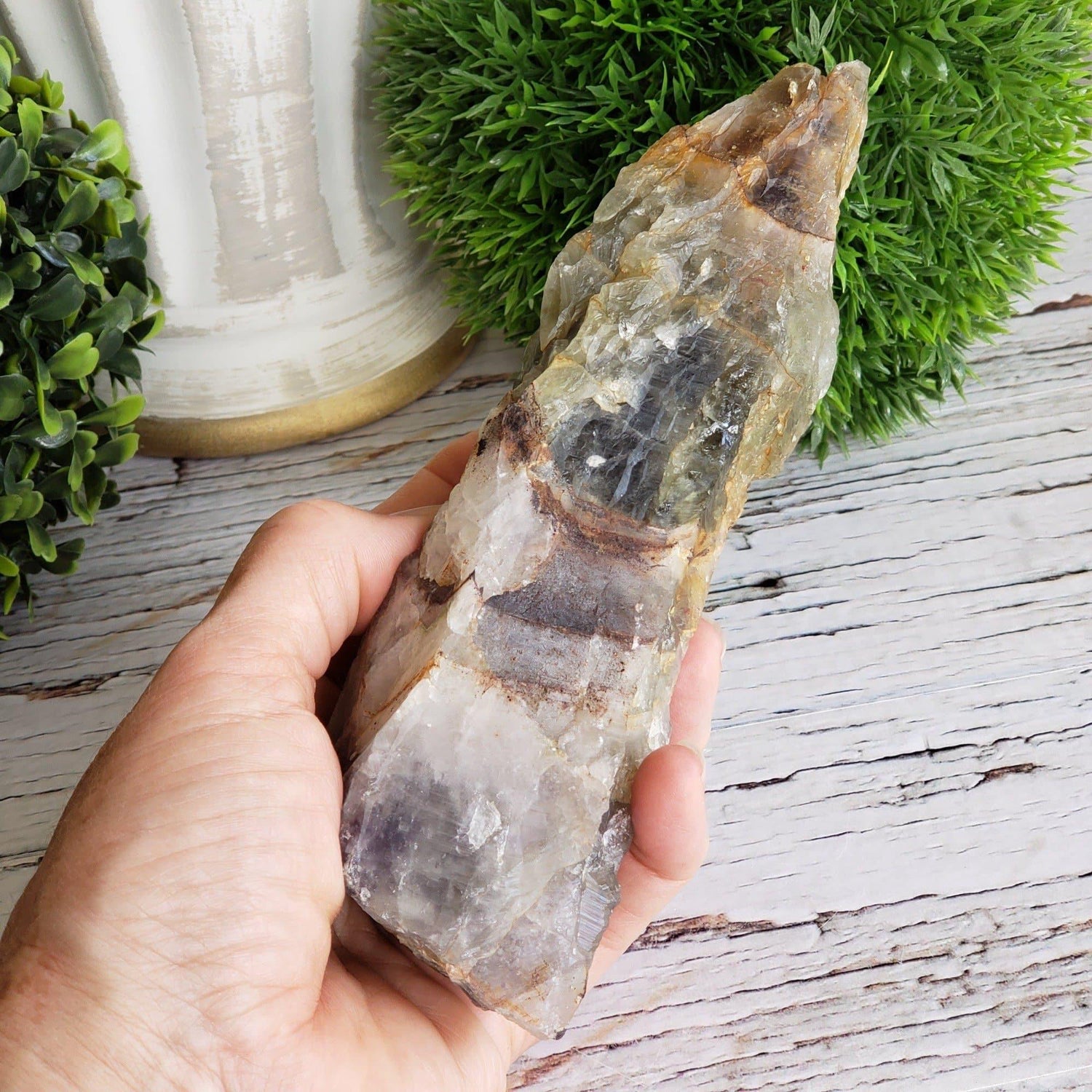  Zoned Amethyst Lapidary, Mineral Crystal,  Thunder Bay, Ontario, Canada | SO24 1