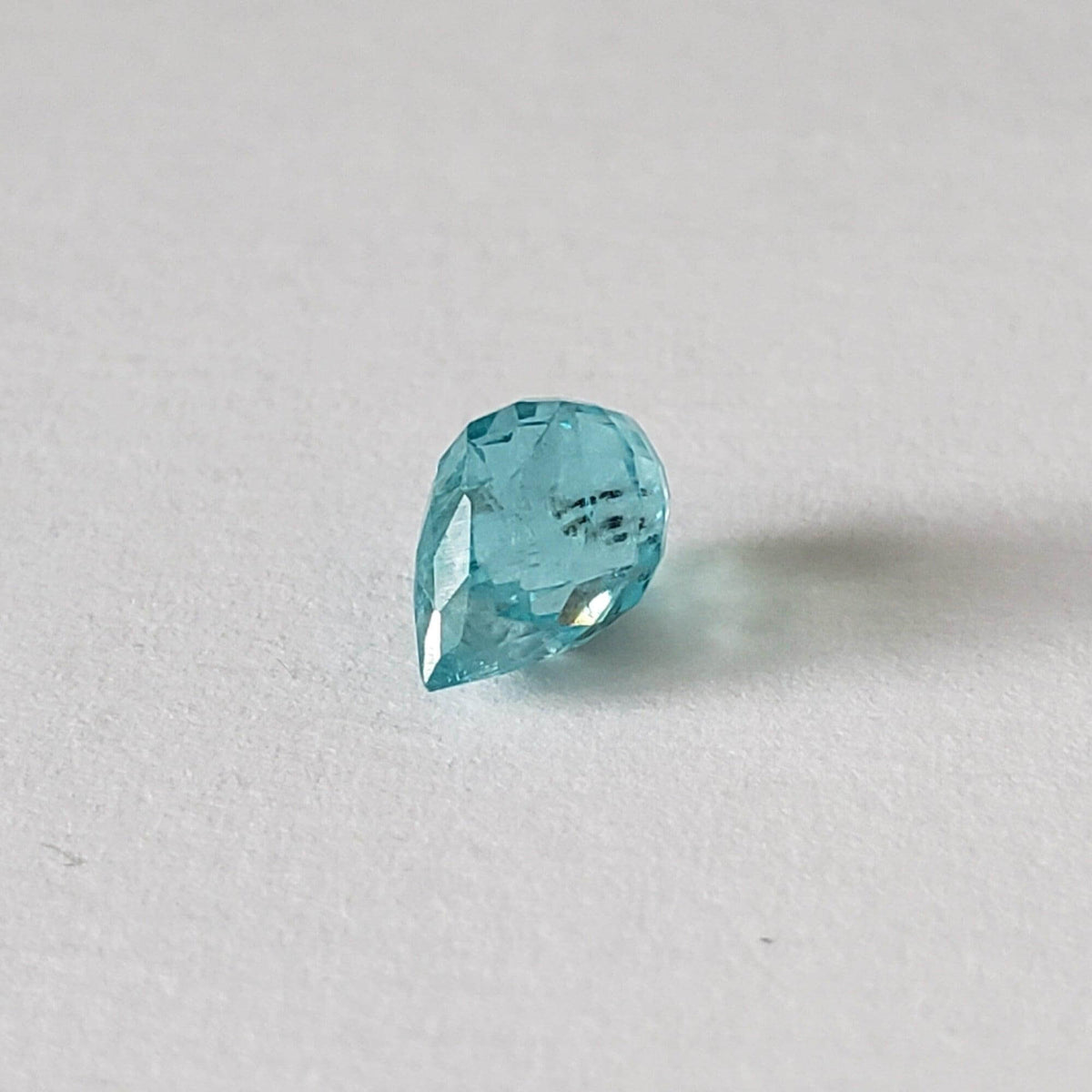  Apatite | Briolette | Neon Blue | 7.5x5mm 1.36ct 