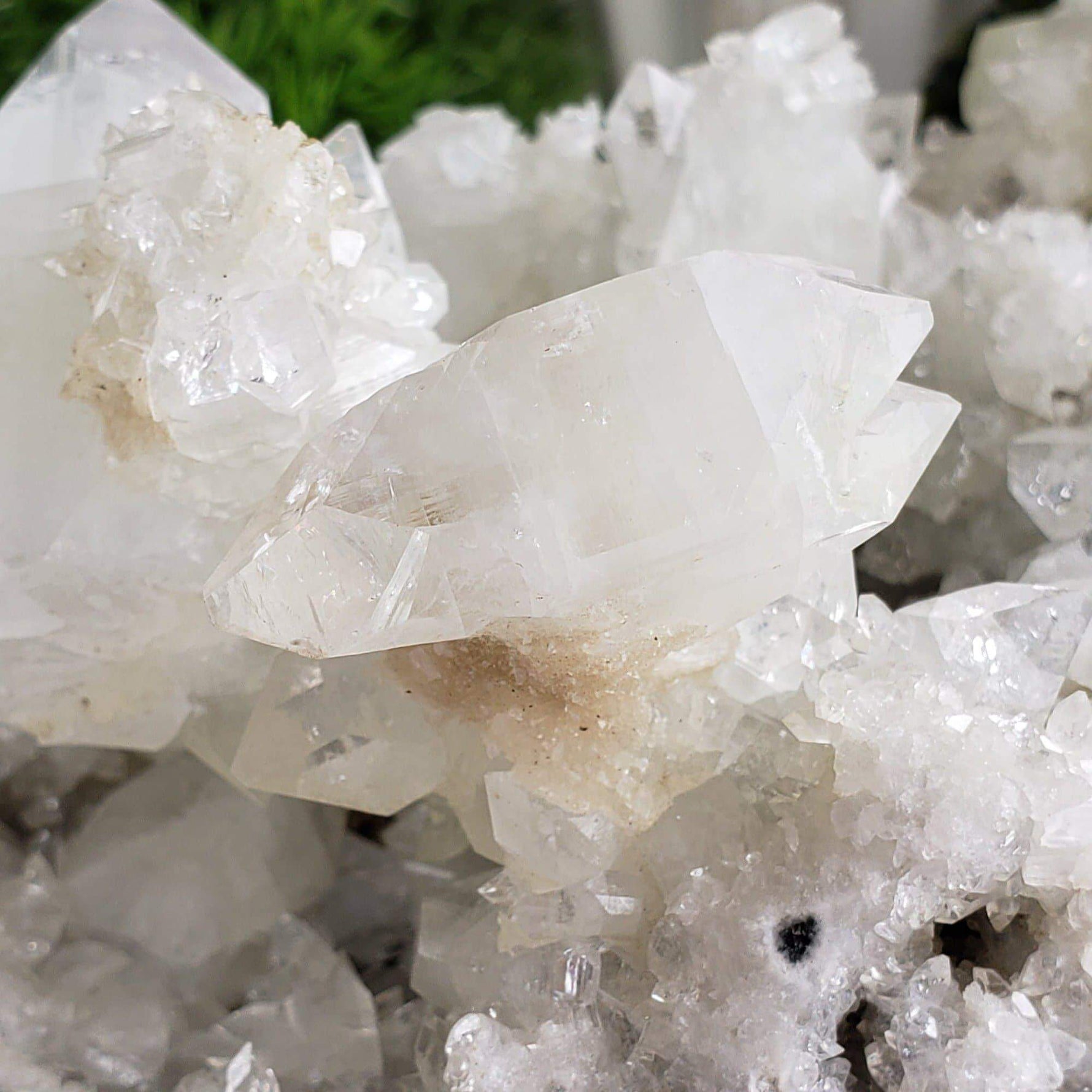 Apophyllite and Stilbite on Chalcedony Druse | 3.71 KG | Double Terminated Crystal | Jalgaon, India