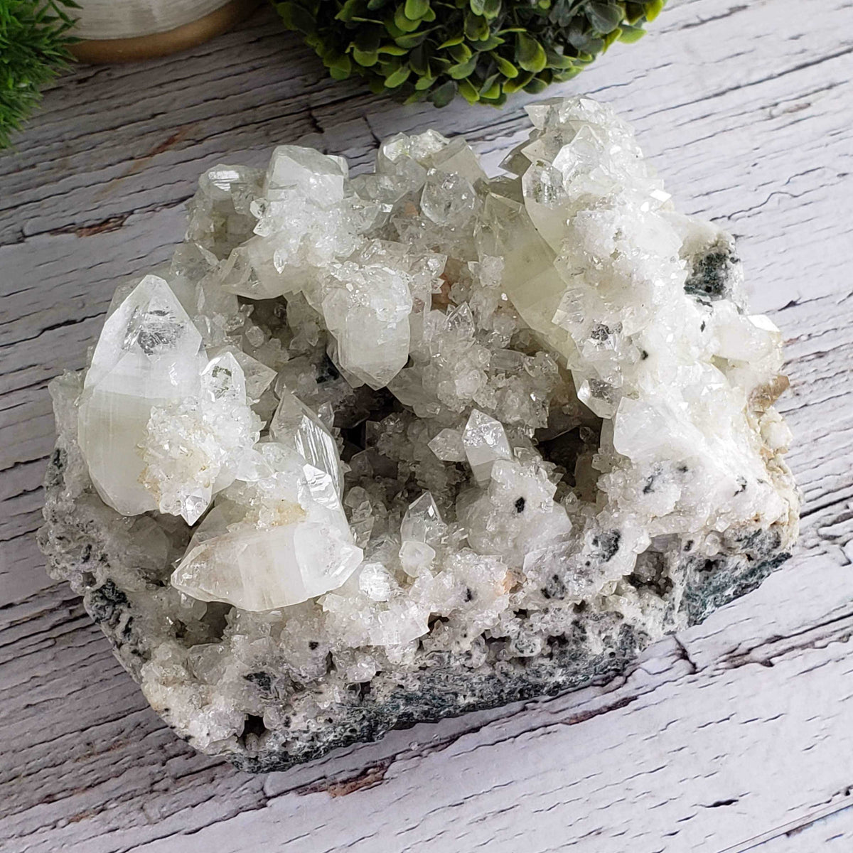 Apophyllite and Stilbite on Chalcedony Druse | 3.71 KG | Double Terminated Crystal | Jalgaon, India