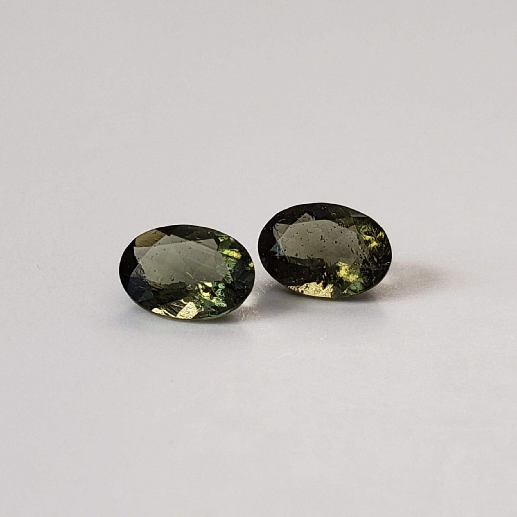  Authentic Moldavite | Oval Cut | 7x5mm | Chlum Region, Czech Republic 