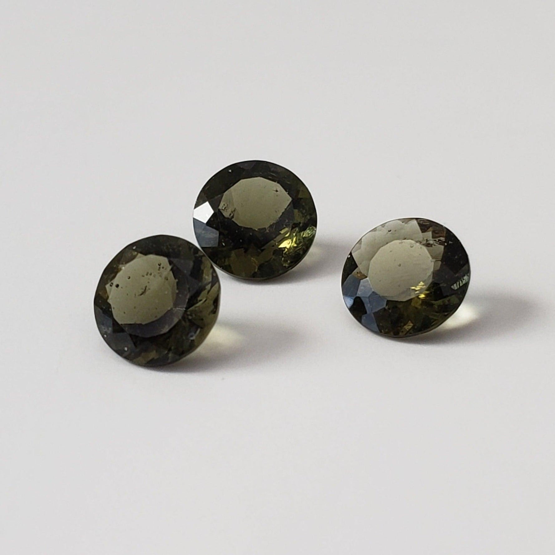  Authentic Moldavite | Round Cut | 6mm | Chlum Region, Czech Republic 