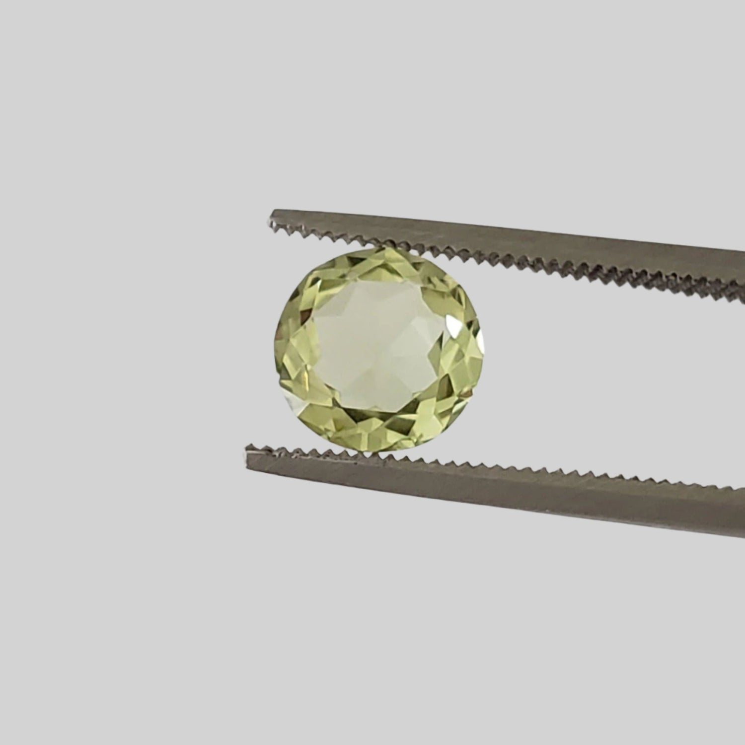 Beryl | Round Facet | Yellow Green | 7.3mm 1.19ct