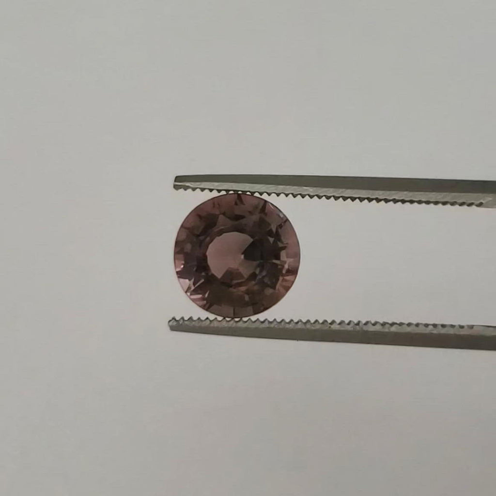 Tourmaline | Round Cut | Pink Peach | 7.7 mm 1.9 Ct.