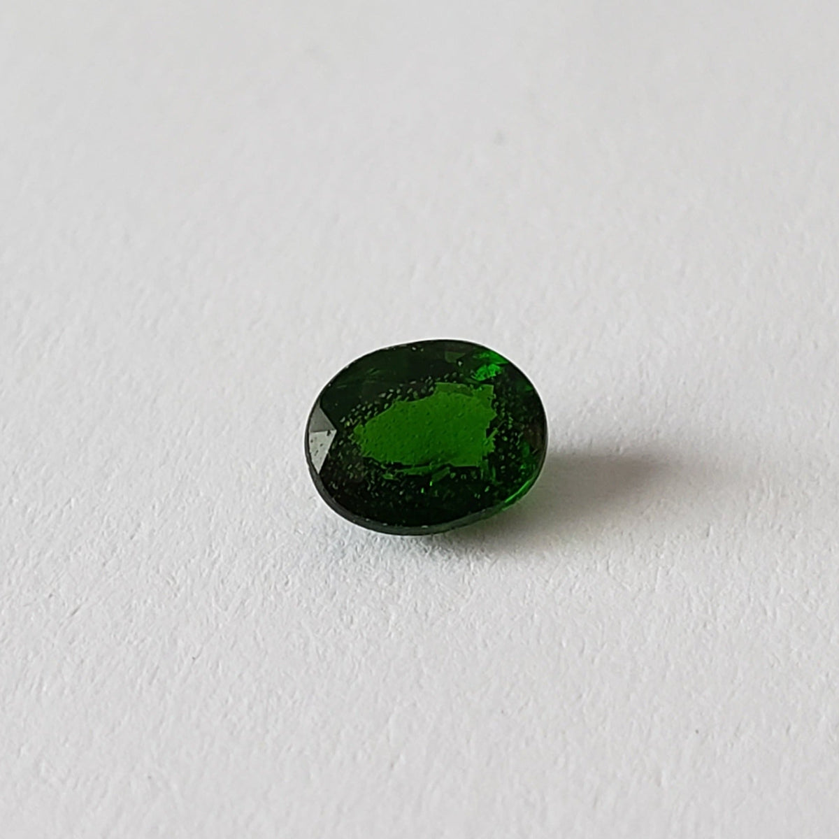 Chrome Diopside Gemstone | Oval Cut | Green | 5.5x4.3mm 0.59ct