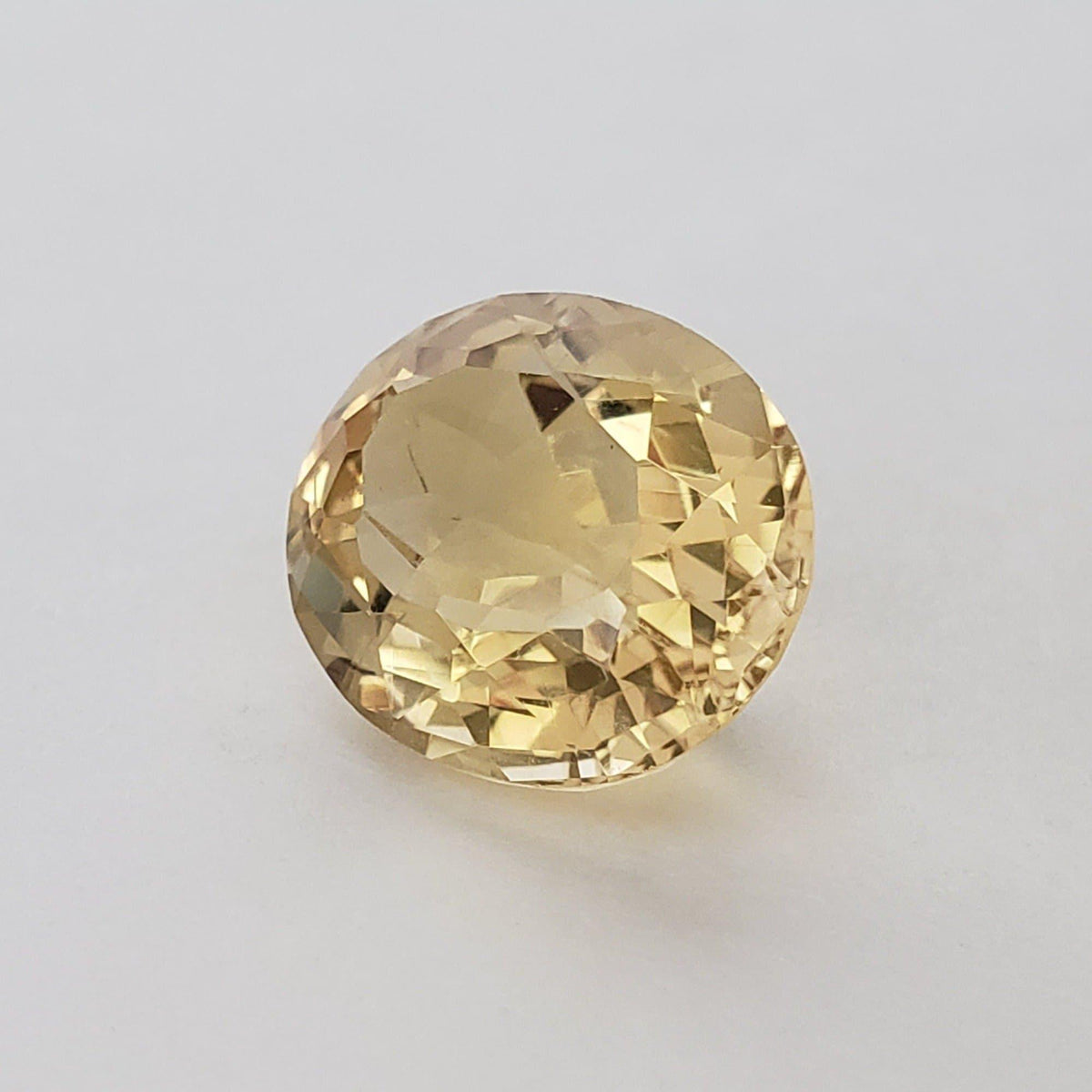  Citrine | Unheated Citrine | Oval Facet | Golden Yellow | 15.5x12.9mm 9.66ct | Madagascar 