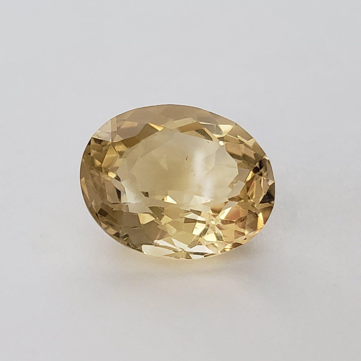  Citrine | Unheated Citrine | Oval Facet | Golden Yellow | 15.5x12.9mm 9.66ct | Madagascar 