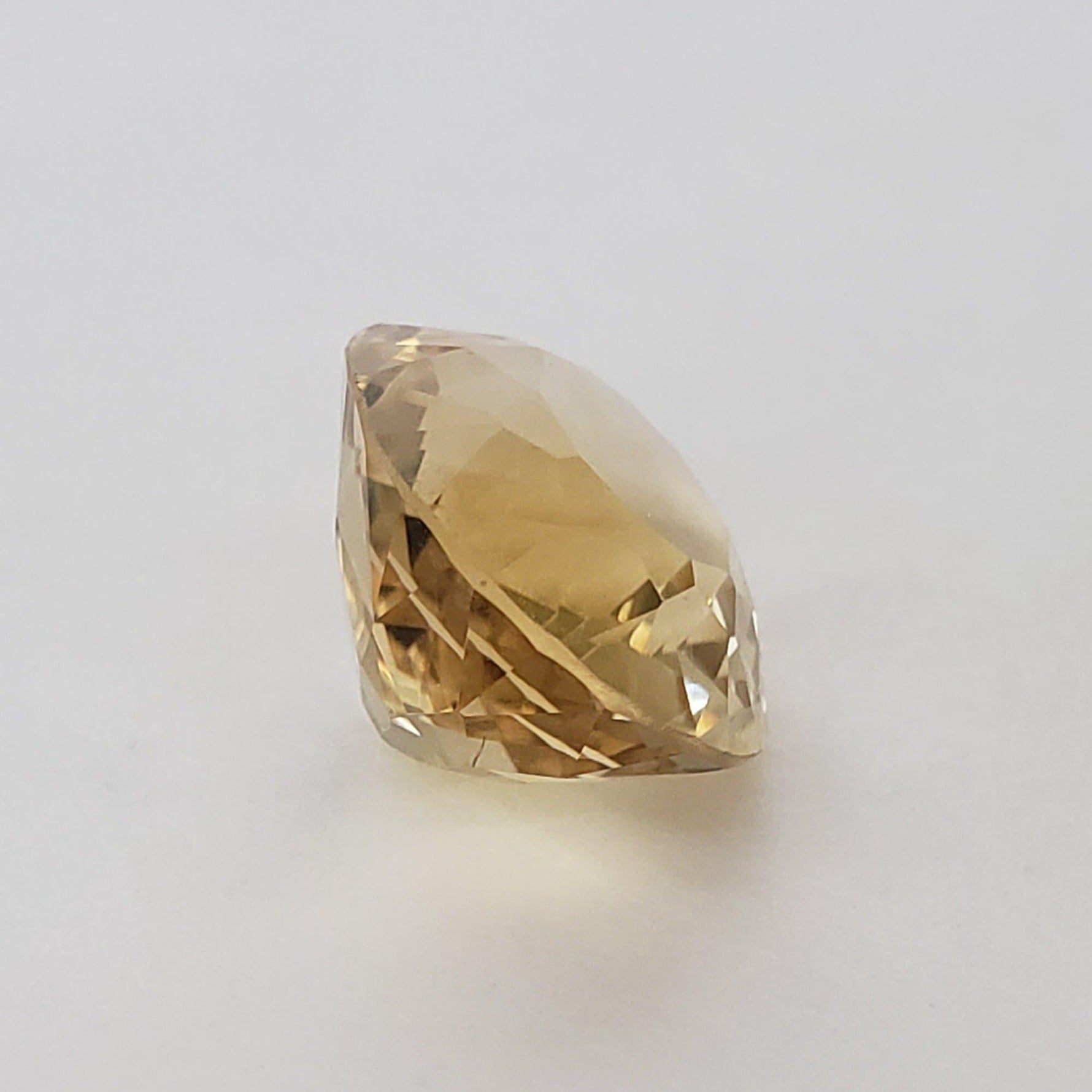  Citrine | Unheated Citrine | Oval Facet | Golden Yellow | 15.5x12.9mm 9.66ct | Madagascar 