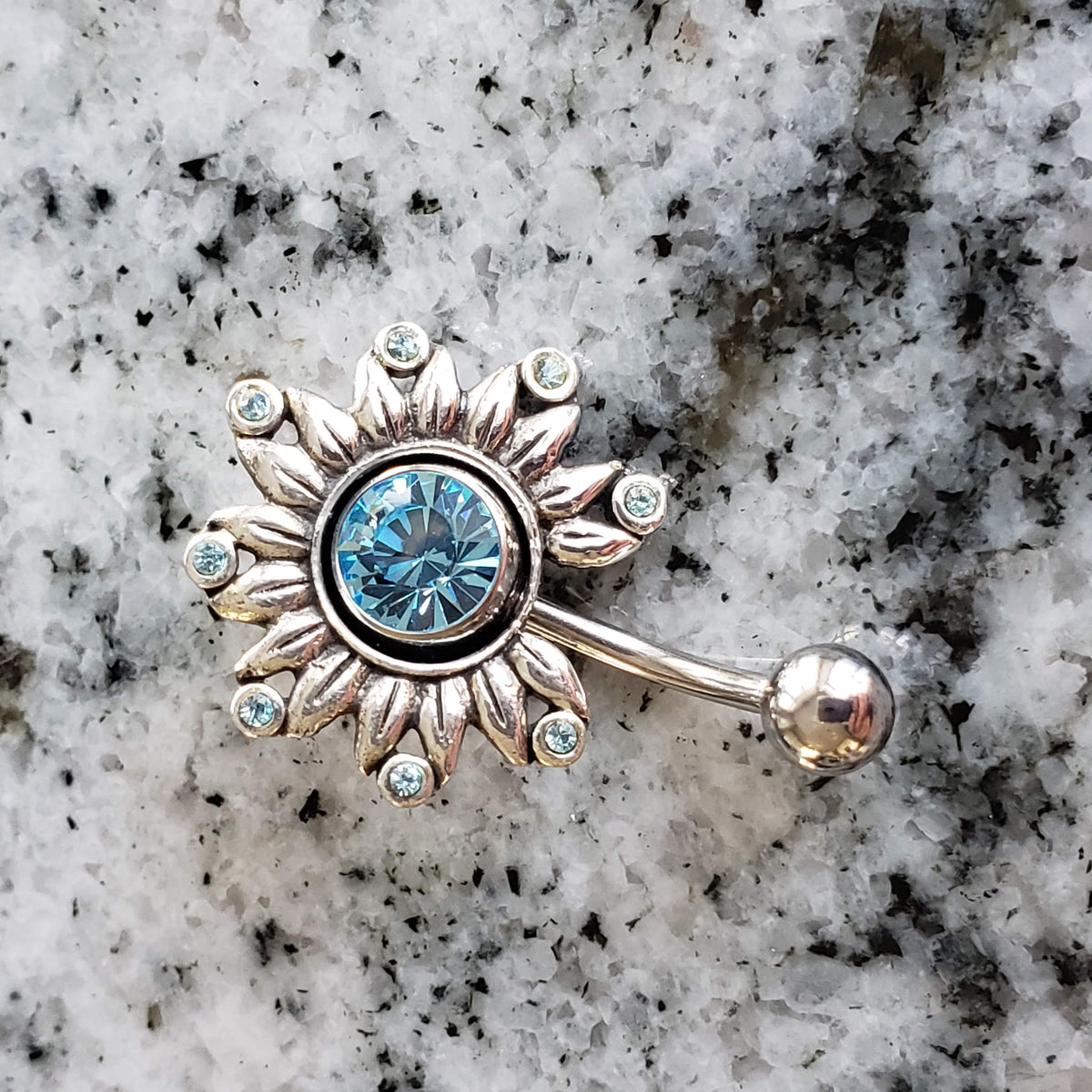 Flower Belly Ring with Navel Shield | Surgical Steel and 925 Silver | Aquamarine Crystal