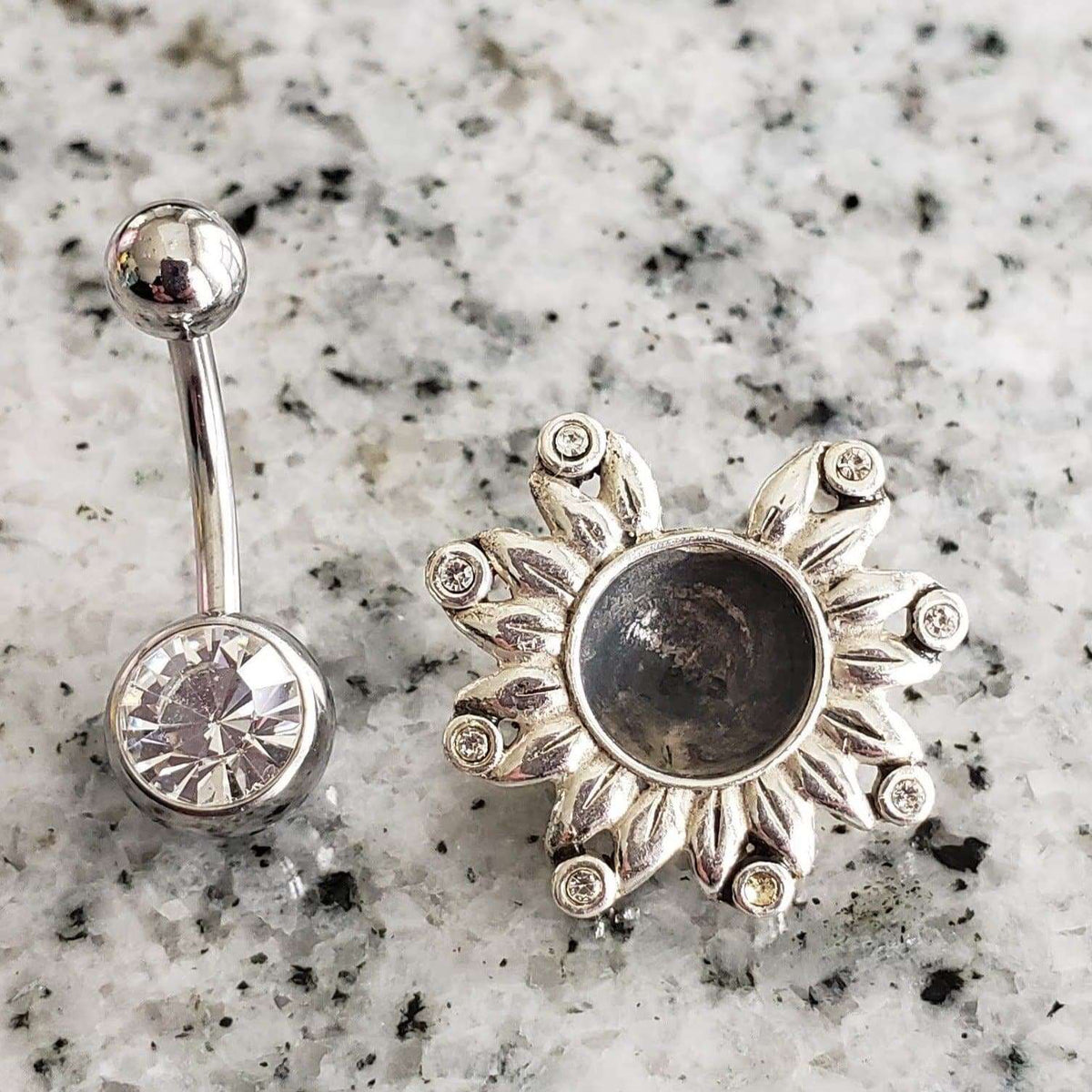 Flower Belly Ring with Navel Shield | Surgical Steel and 925 Silver | White Sapphire Crystal