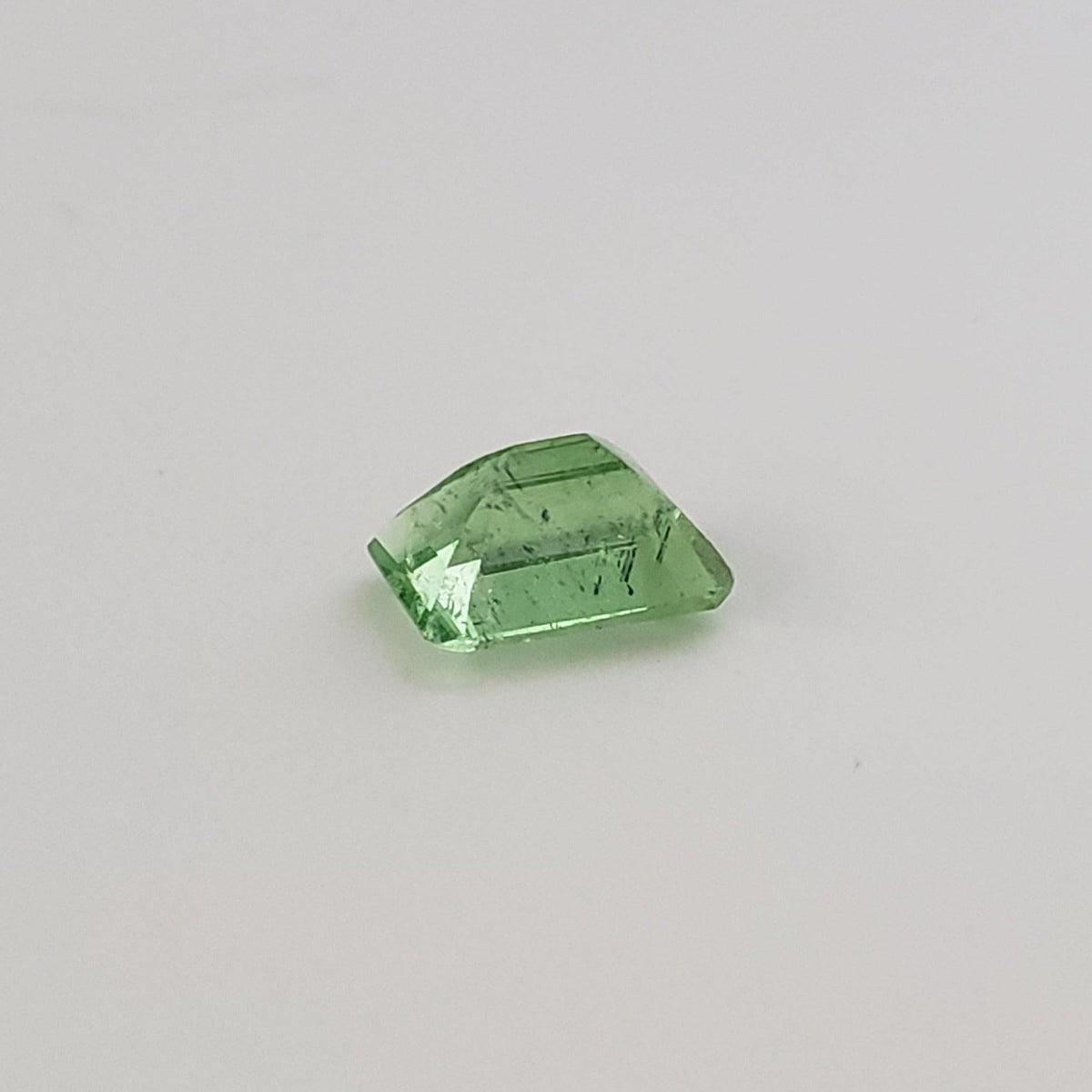Fluorite | Octagon Cut | Fluorescent Green | 8x6mm 2.2ct