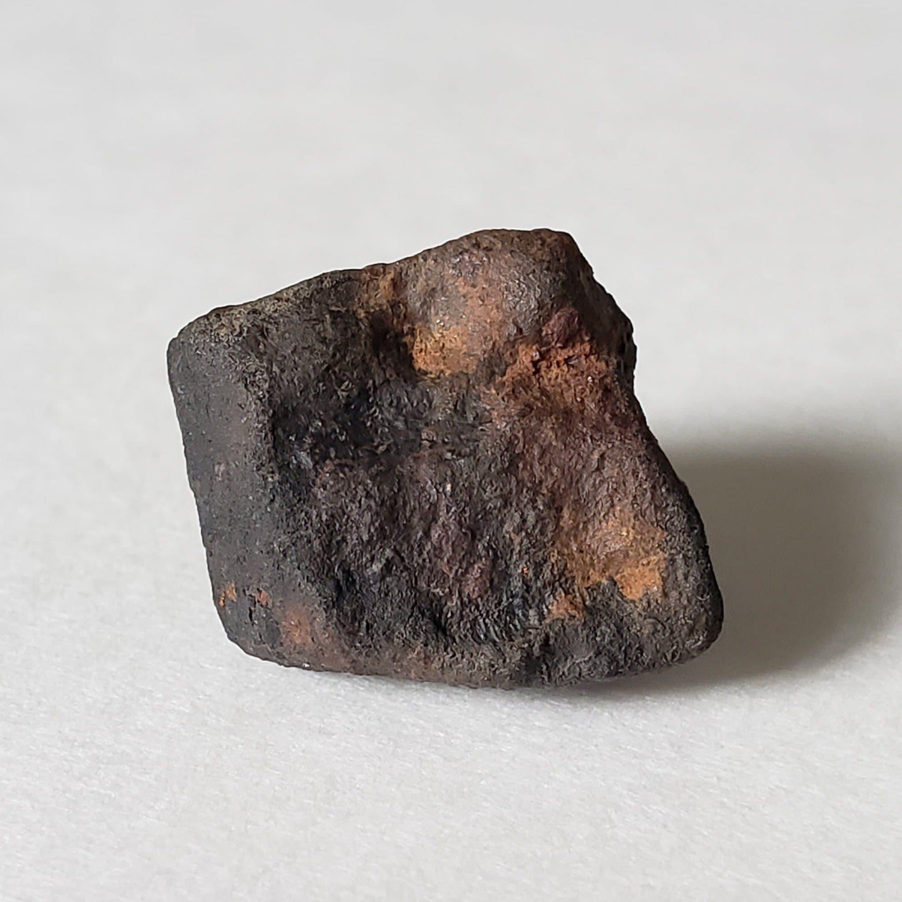  Gao-Guenie Meteorite 7.2 gr H5 Chondrite Observed Fall Burkina Faso 100% Crusted 