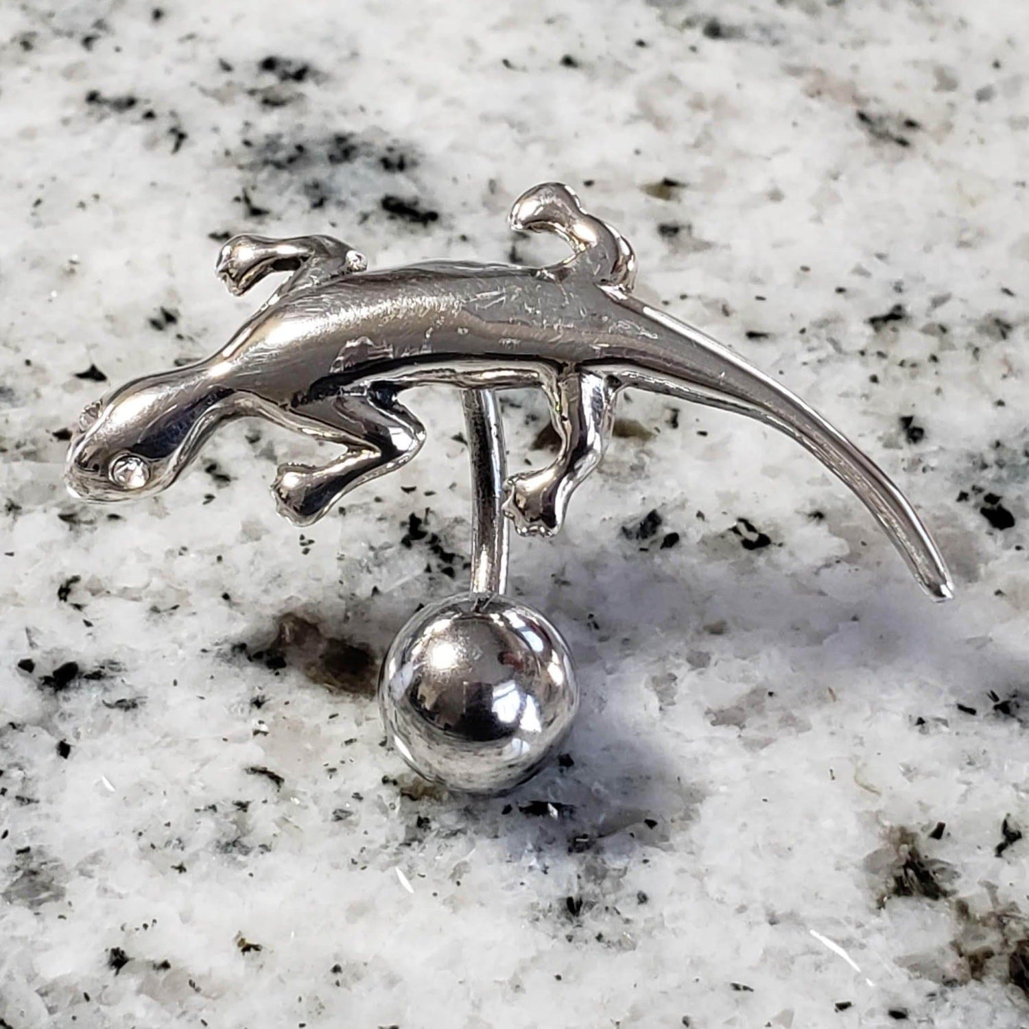 Gecko Reverse Belly Ring | Surgical Steel and 925 Silver | White Sapphire Crystal | Canagem.com