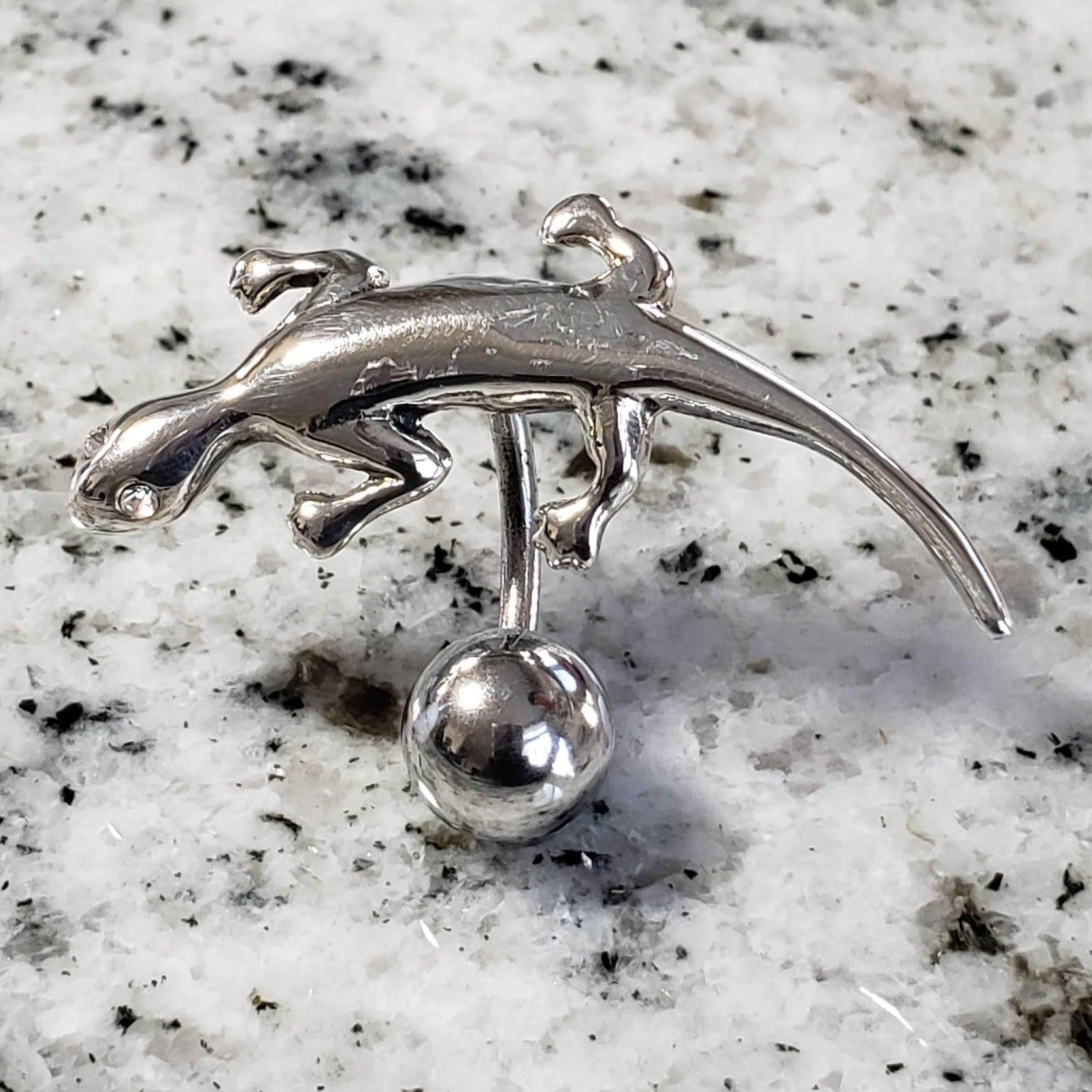 Gecko Reverse Belly Ring | Surgical Steel and 925 Silver | White Sapphire Crystal