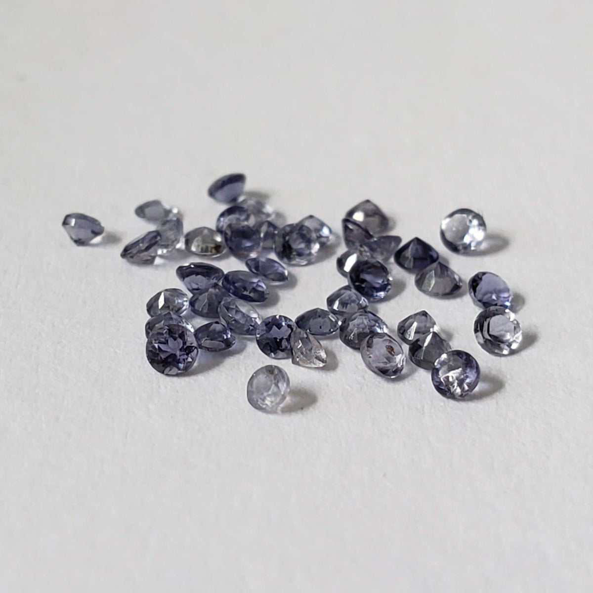  Iolite | Round Cut | Blue Purple | 1.5mm 